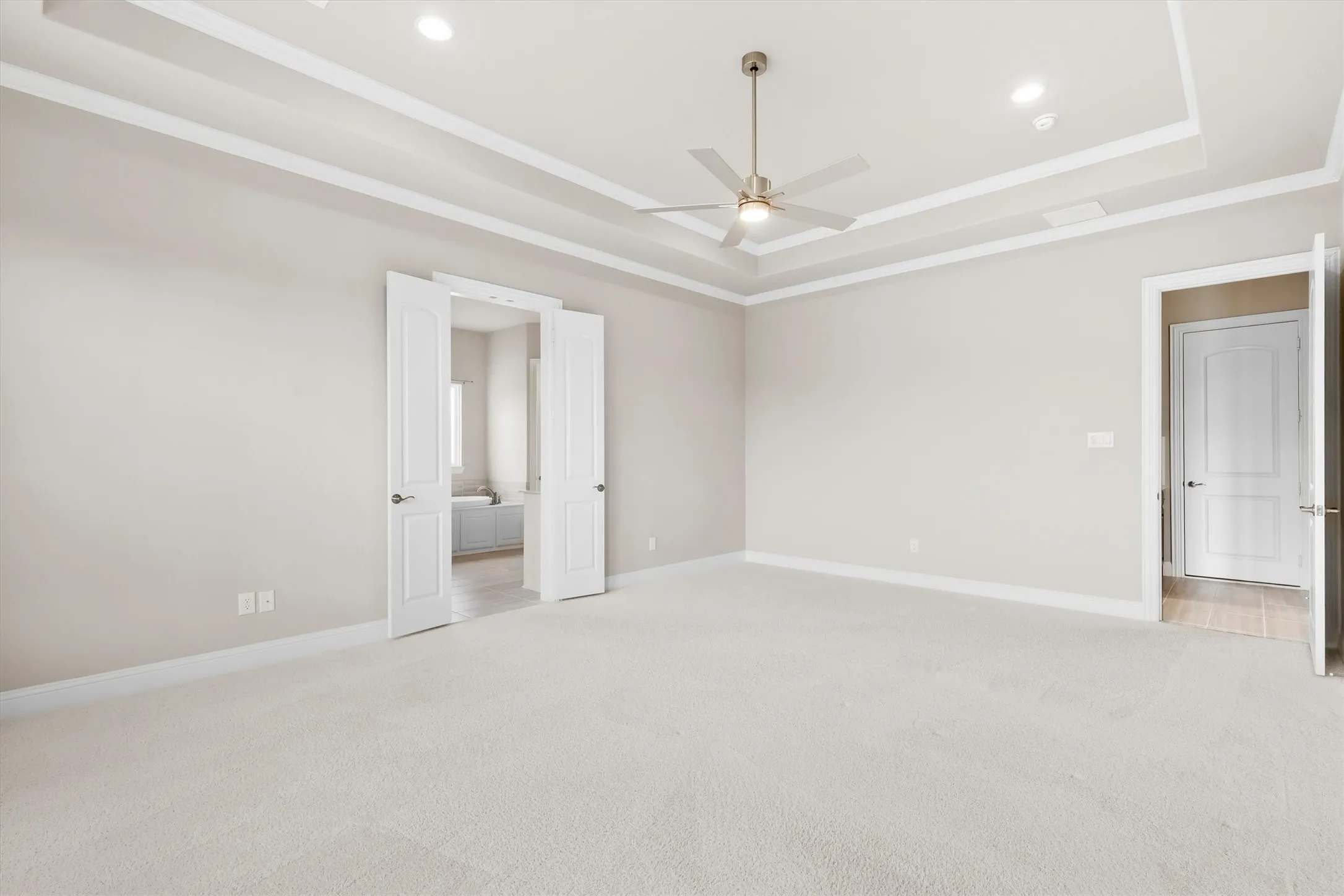Single Family Residence For Sale in Ellis County , 4651 Spring Garden Road, Midlothian, Texas 76065, 3 Bedroom, 3 Bathroom, 3 Garage spaces, 3,060 Sqft, built in 2023, mls#21408711, Real Estate Agent in Midlothian, Homes For Sale in Ellis county, Homes For Sale in Midlothian, Realtor in Midlothian Texas, Real Estate Brokerage Independent Realty Texas, Luminita Cordes Realtor