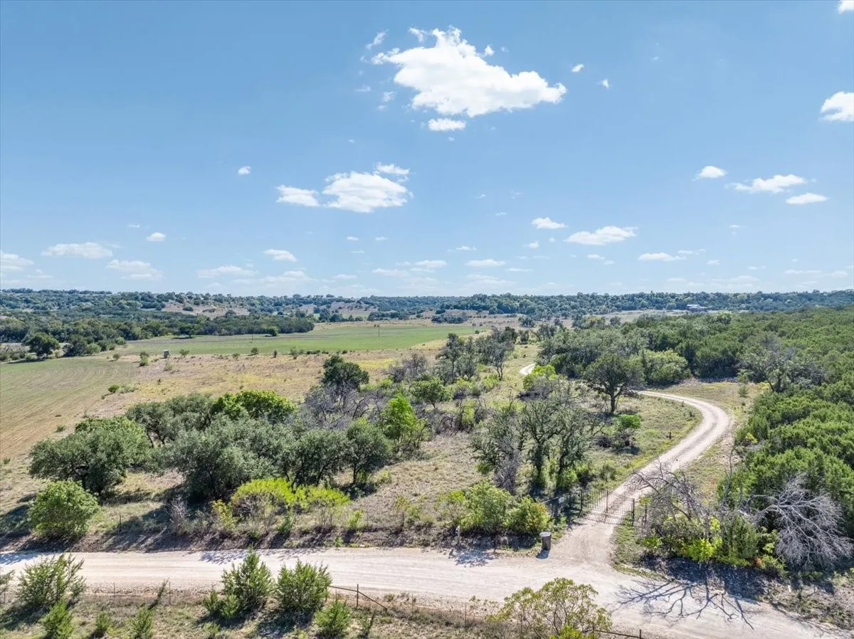 Farm For Sale in Coryell County , 1500 County Road 161, Evant, Texas 76525, 4 Bedroom, 4 Bathroom, Garage spaces, 2,762 Sqft, built in 2011, mls#21409970, Real Estate Agent in Evant, Homes For Sale in Coryell county, Homes For Sale in Evant, Realtor in Evant Texas, Real Estate Brokerage Independent Realty Texas, Luminita Cordes Realtor