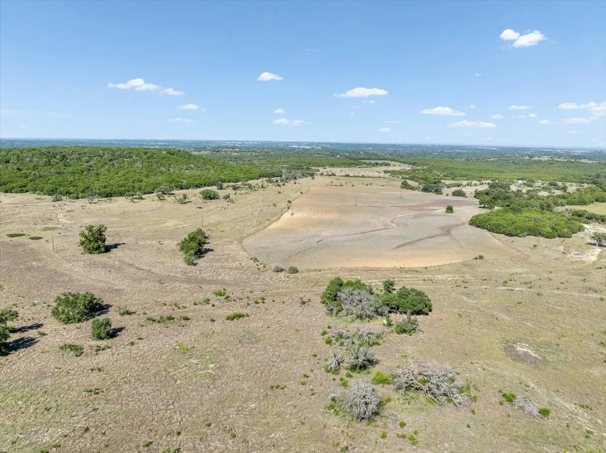 Farm For Sale in Coryell County , 1500 County Road 161, Evant, Texas 76525, 4 Bedroom, 4 Bathroom, Garage spaces, 2,762 Sqft, built in 2011, mls#21409970, Real Estate Agent in Evant, Homes For Sale in Coryell county, Homes For Sale in Evant, Realtor in Evant Texas, Real Estate Brokerage Independent Realty Texas, Luminita Cordes Realtor