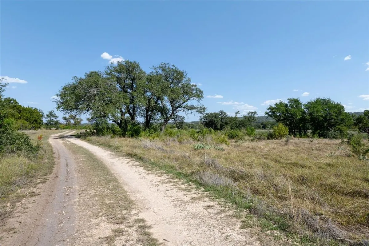 Farm For Sale in Coryell County , 1500 County Road 161, Evant, Texas 76525, 4 Bedroom, 4 Bathroom, Garage spaces, 2,762 Sqft, built in 2011, mls#21409970, Real Estate Agent in Evant, Homes For Sale in Coryell county, Homes For Sale in Evant, Realtor in Evant Texas, Real Estate Brokerage Independent Realty Texas, Luminita Cordes Realtor
