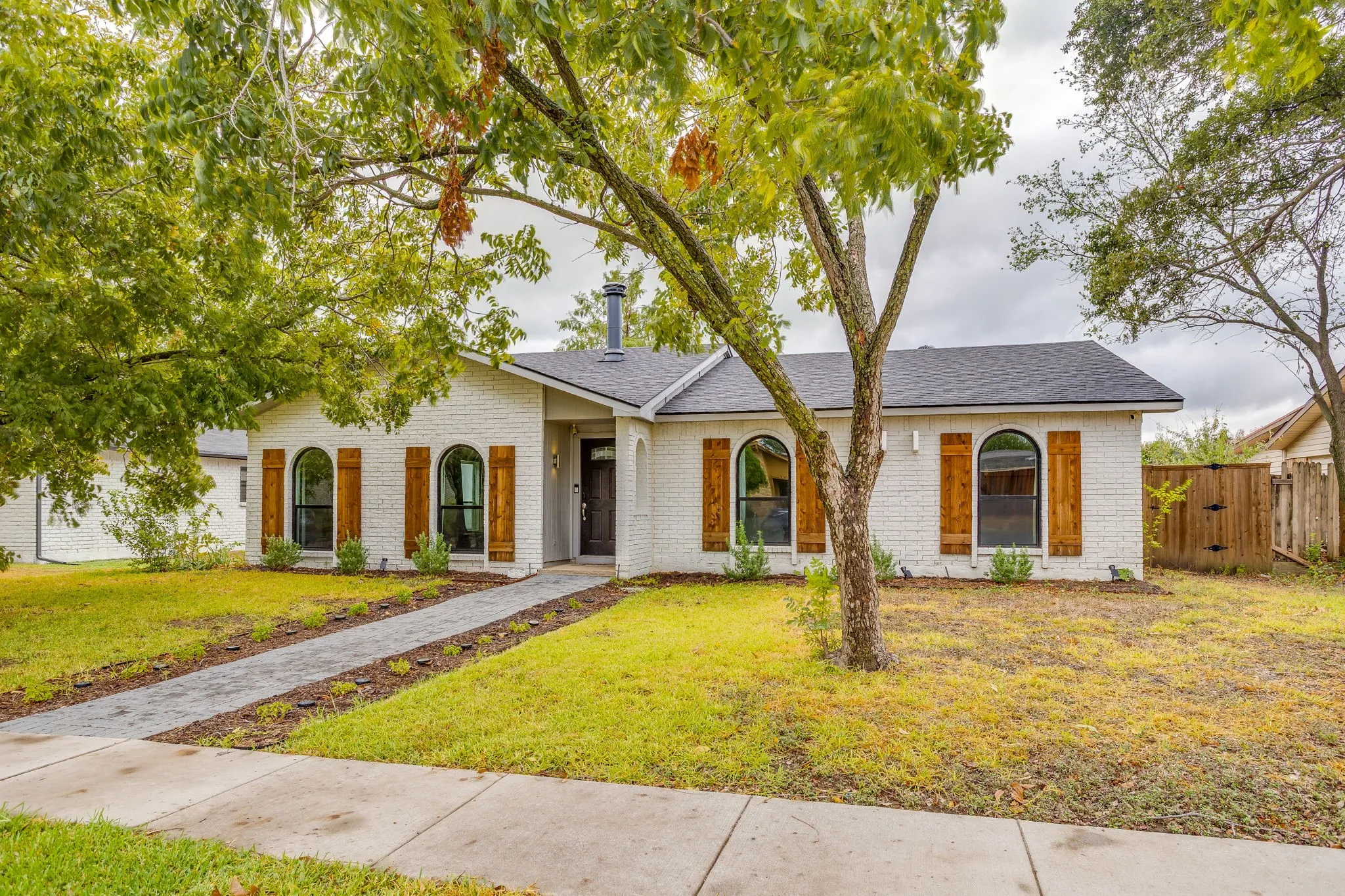 Single Family Residence For Sale