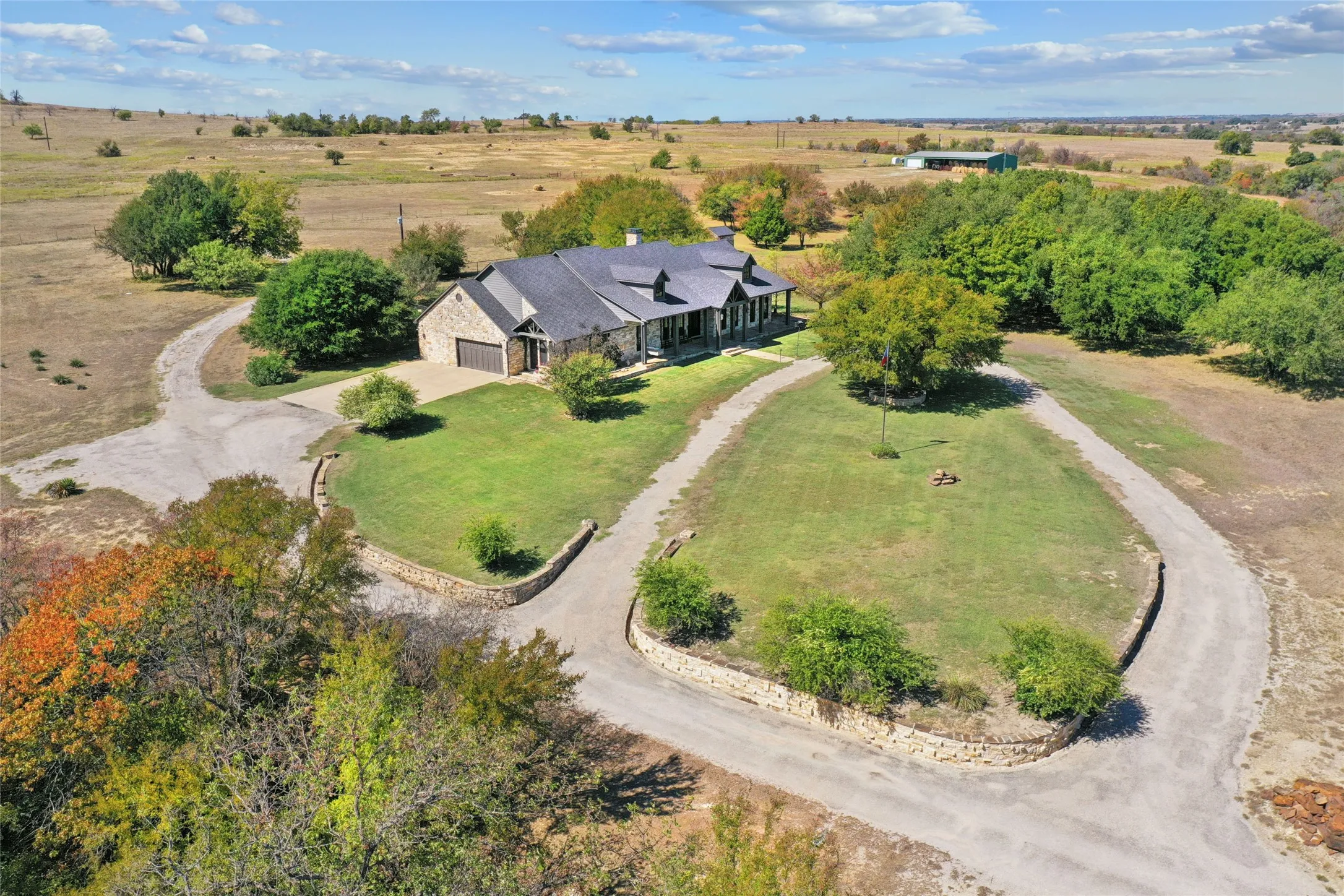 Farm For Sale in Wise County , 934 Private Road 4011, Decatur, Texas 76234, 4 Bedroom, 4 Bathroom, 2 Garage spaces, 3,715 Sqft, built in 2021, mls#21399837, Real Estate Agent in Decatur, Homes For Sale in Wise county, Homes For Sale in Decatur, Realtor in Decatur Texas, Real Estate Brokerage Independent Realty Texas, Luminita Cordes Realtor