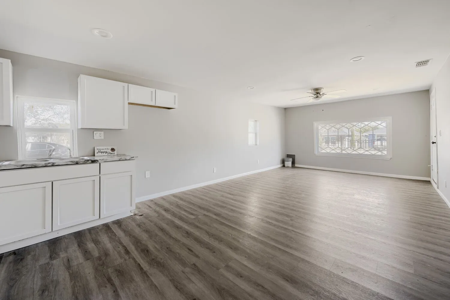 Single Family Residence For Sale in Tarrant County , 3508 Livingston Avenue, Fort Worth, Texas 76110, 3 Bedroom, 2 Bathroom, Garage spaces, 1,020 Sqft, built in 1920, mls#21404481, Real Estate Agent in Fort Worth, Homes For Sale in Tarrant county, Homes For Sale in Fort Worth, Realtor in Fort Worth Texas, Real Estate Brokerage Independent Realty Texas, Luminita Cordes Realtor