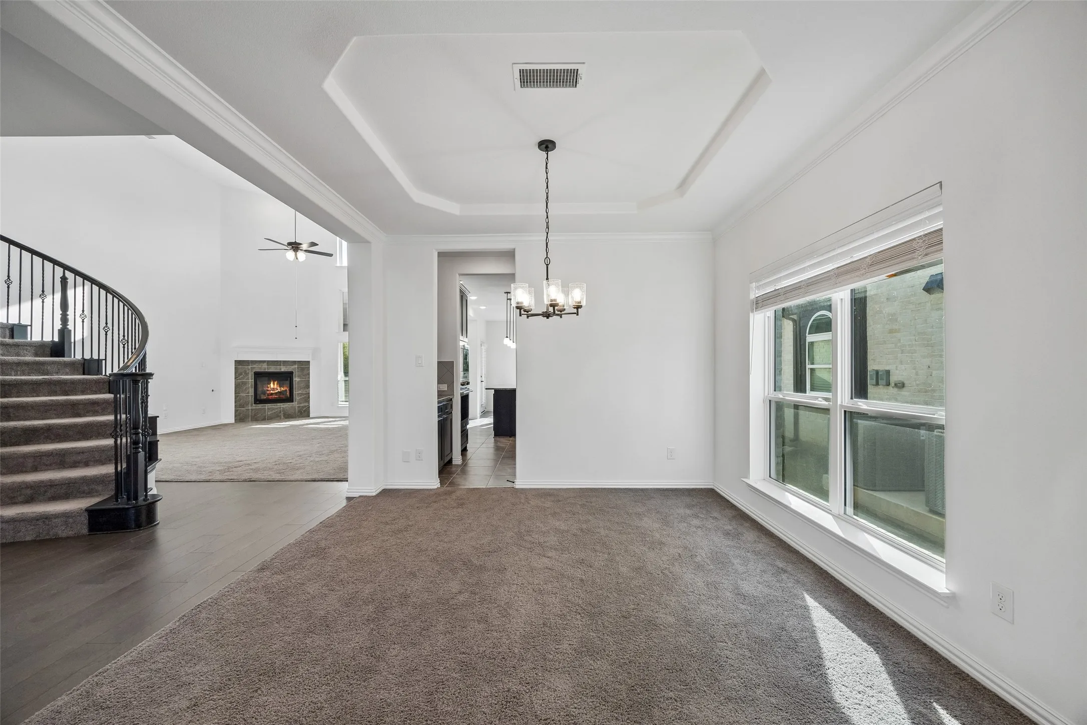 Single Family Residence For Sale in Denton County , 1817 Ordonez Drive, Little Elm, Texas 75068, 5 Bedroom, 4 Bathroom, 3 Garage spaces, 3,988 Sqft, built in 2022, mls#21405911, Real Estate Agent in Little Elm, Homes For Sale in Denton county, Homes For Sale in Little Elm, Realtor in Little Elm Texas, Real Estate Brokerage Independent Realty Texas, Luminita Cordes Realtor