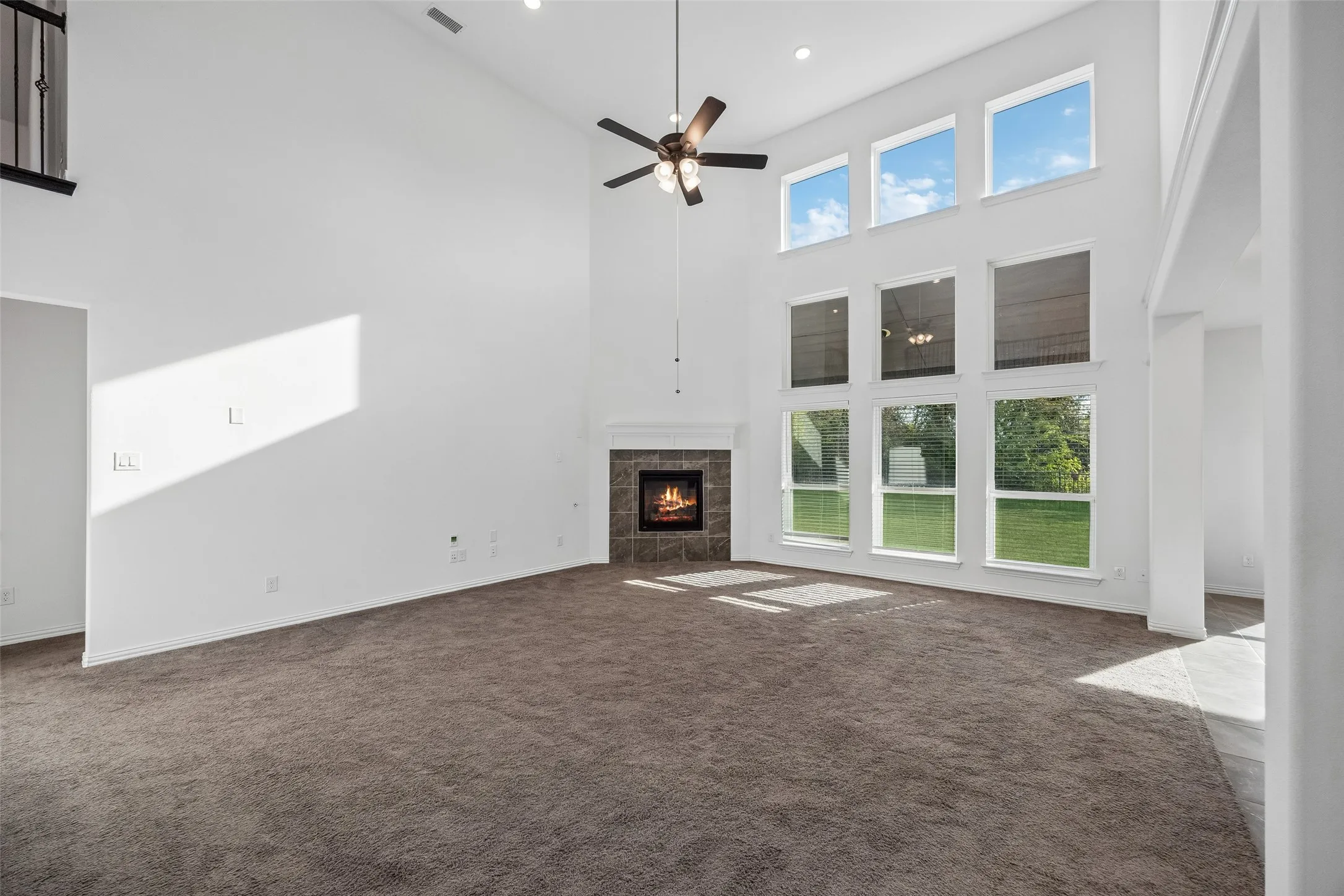 Single Family Residence For Sale in Denton County , 1817 Ordonez Drive, Little Elm, Texas 75068, 5 Bedroom, 4 Bathroom, 3 Garage spaces, 3,988 Sqft, built in 2022, mls#21405911, Real Estate Agent in Little Elm, Homes For Sale in Denton county, Homes For Sale in Little Elm, Realtor in Little Elm Texas, Real Estate Brokerage Independent Realty Texas, Luminita Cordes Realtor