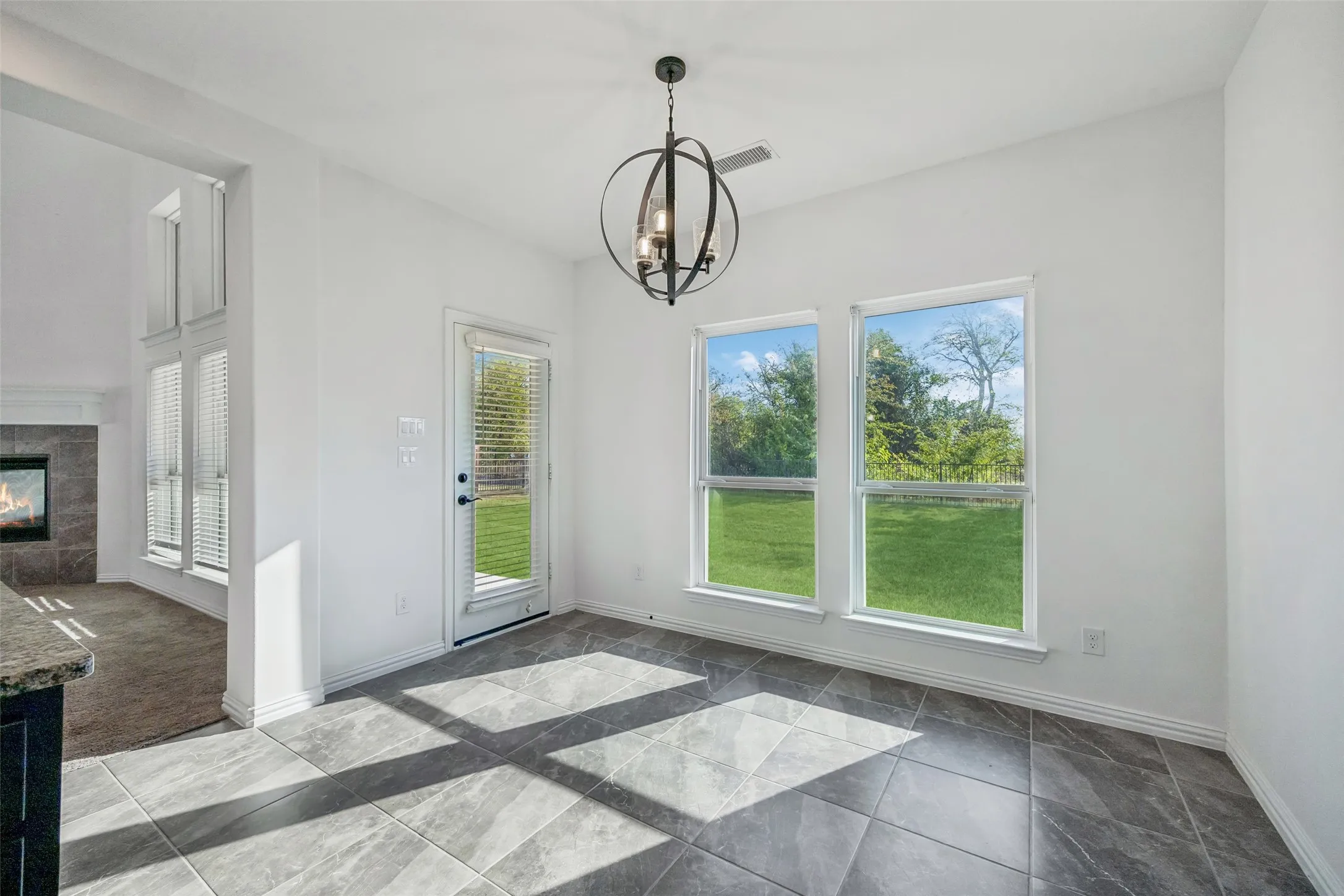 Single Family Residence For Sale in Denton County , 1817 Ordonez Drive, Little Elm, Texas 75068, 5 Bedroom, 4 Bathroom, 3 Garage spaces, 3,988 Sqft, built in 2022, mls#21405911, Real Estate Agent in Little Elm, Homes For Sale in Denton county, Homes For Sale in Little Elm, Realtor in Little Elm Texas, Real Estate Brokerage Independent Realty Texas, Luminita Cordes Realtor