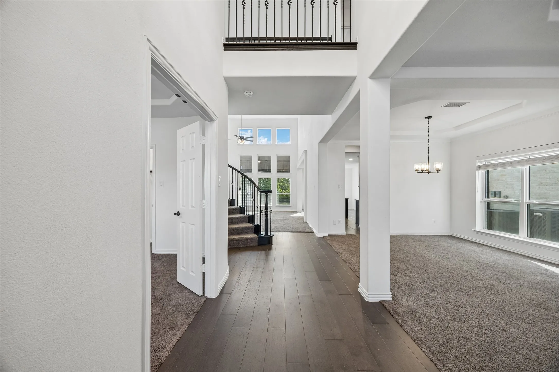 Single Family Residence For Sale in Denton County , 1817 Ordonez Drive, Little Elm, Texas 75068, 5 Bedroom, 4 Bathroom, 3 Garage spaces, 3,988 Sqft, built in 2022, mls#21405911, Real Estate Agent in Little Elm, Homes For Sale in Denton county, Homes For Sale in Little Elm, Realtor in Little Elm Texas, Real Estate Brokerage Independent Realty Texas, Luminita Cordes Realtor