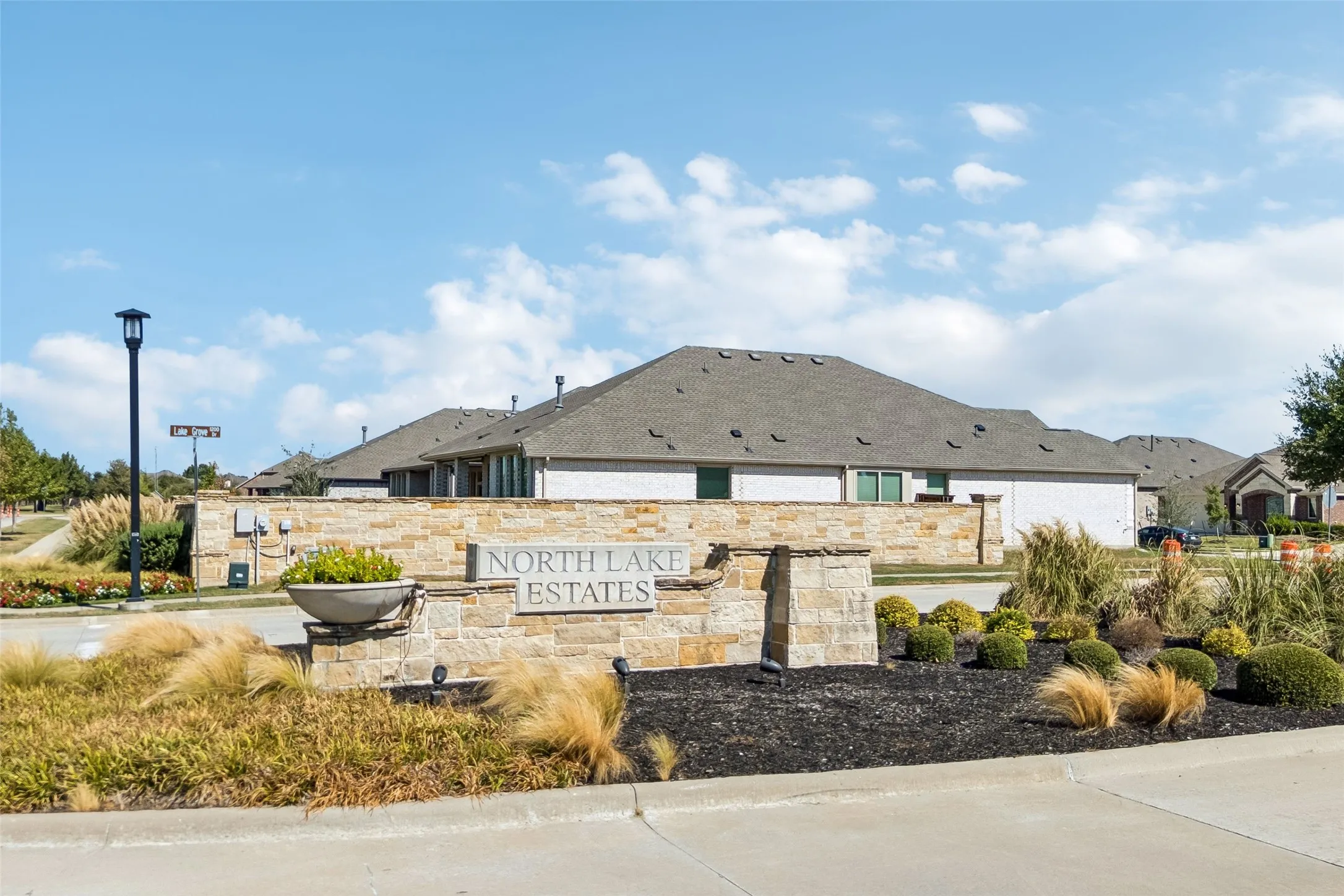 Single Family Residence For Sale in Denton County , 1817 Ordonez Drive, Little Elm, Texas 75068, 5 Bedroom, 4 Bathroom, 3 Garage spaces, 3,988 Sqft, built in 2022, mls#21405911, Real Estate Agent in Little Elm, Homes For Sale in Denton county, Homes For Sale in Little Elm, Realtor in Little Elm Texas, Real Estate Brokerage Independent Realty Texas, Luminita Cordes Realtor