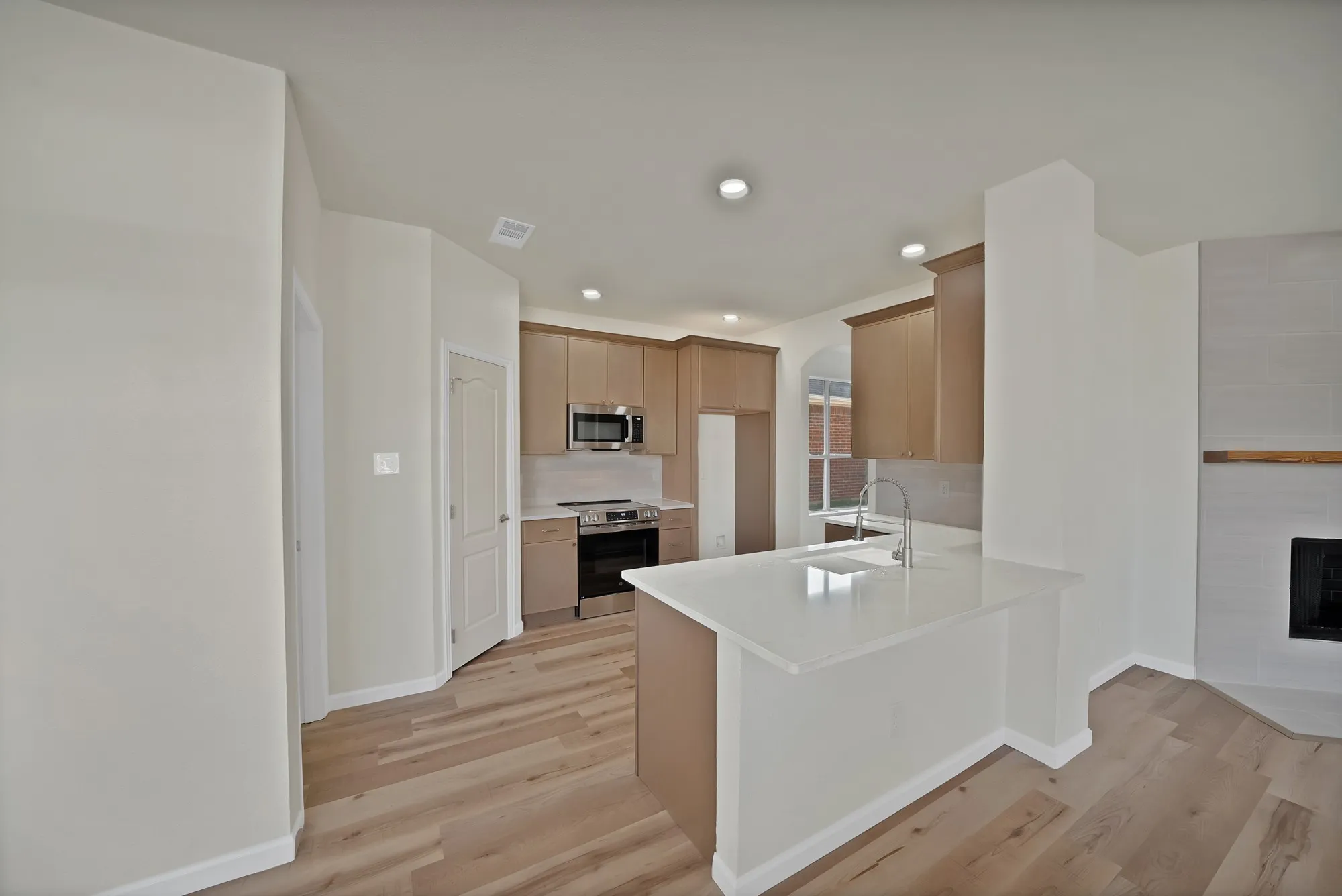 Single Family Residence For Sale in Denton County , 4524 Highridge Drive, The Colony, Texas 75056, 3 Bedroom, 2 Bathroom, 2 Garage spaces, 1,644 Sqft, built in 1998, mls#21408092, Real Estate Agent in The Colony, Homes For Sale in Denton county, Homes For Sale in The Colony, Realtor in The Colony Texas, Real Estate Brokerage Independent Realty Texas, Luminita Cordes Realtor