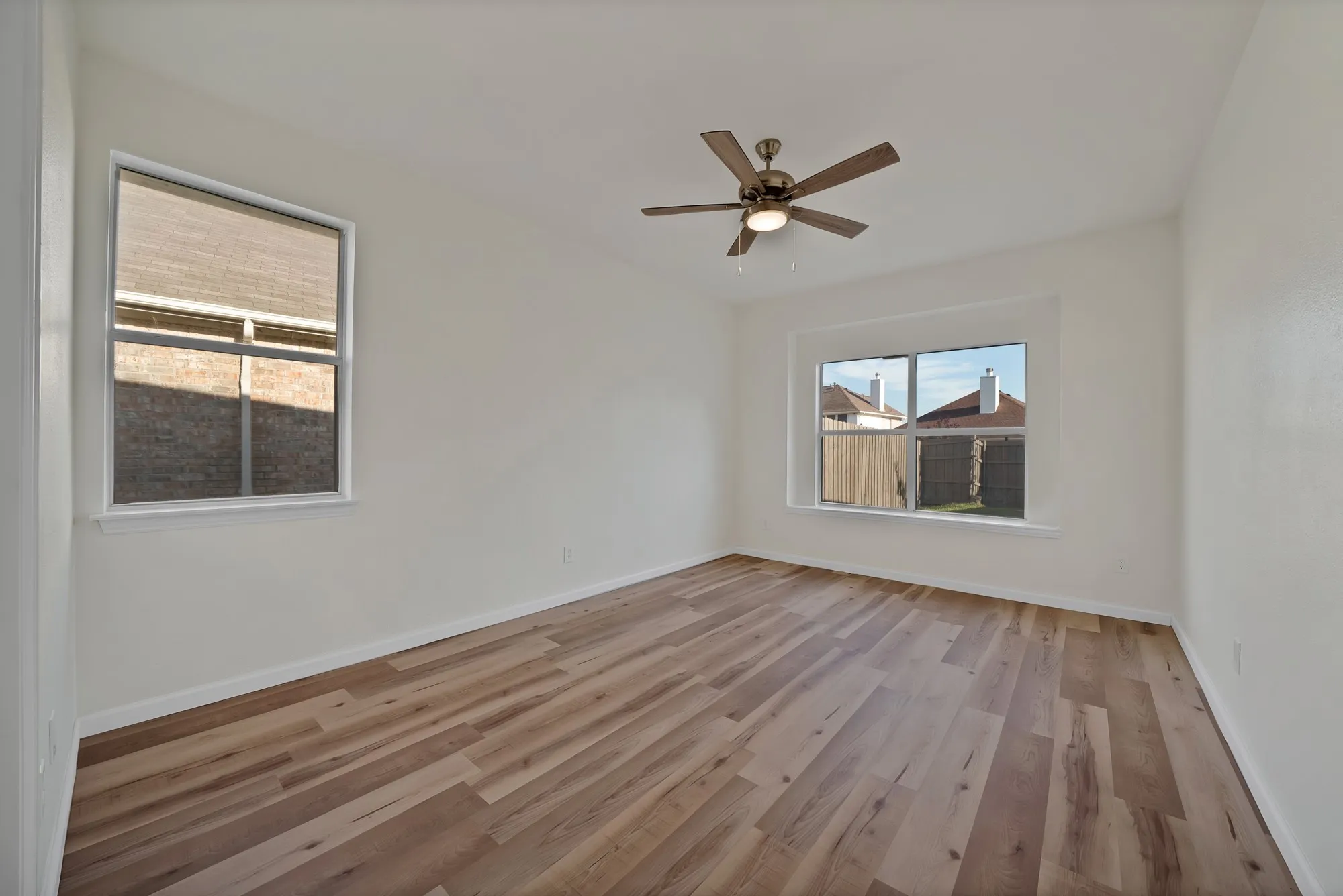 Single Family Residence For Sale in Denton County , 4524 Highridge Drive, The Colony, Texas 75056, 3 Bedroom, 2 Bathroom, 2 Garage spaces, 1,644 Sqft, built in 1998, mls#21408092, Real Estate Agent in The Colony, Homes For Sale in Denton county, Homes For Sale in The Colony, Realtor in The Colony Texas, Real Estate Brokerage Independent Realty Texas, Luminita Cordes Realtor