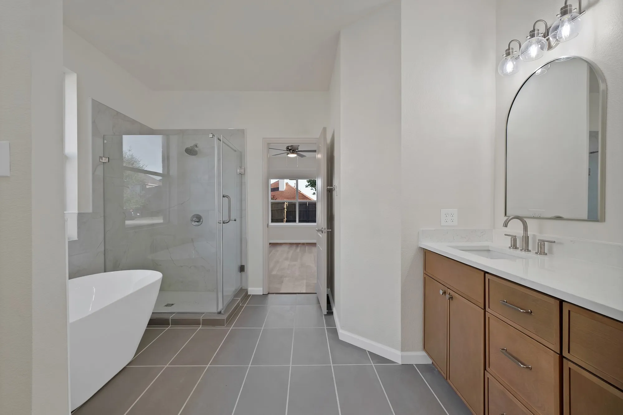 Single Family Residence For Sale in Denton County , 4524 Highridge Drive, The Colony, Texas 75056, 3 Bedroom, 2 Bathroom, 2 Garage spaces, 1,644 Sqft, built in 1998, mls#21408092, Real Estate Agent in The Colony, Homes For Sale in Denton county, Homes For Sale in The Colony, Realtor in The Colony Texas, Real Estate Brokerage Independent Realty Texas, Luminita Cordes Realtor