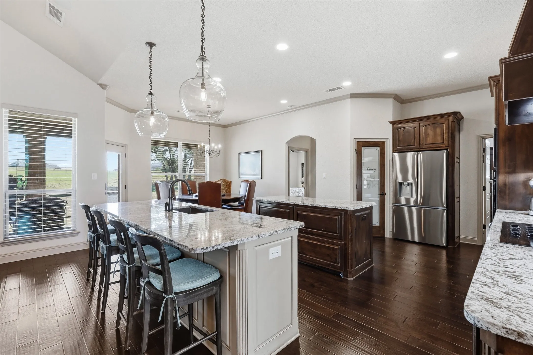 Single Family Residence For Sale in Parker County , 253 Maral Lane, Azle, Texas 76020, 4 Bedroom, 3 Bathroom, 3 Garage spaces, 2,449 Sqft, built in 2016, mls#21405691, Real Estate Agent in Azle, Homes For Sale in Parker county, Homes For Sale in Azle, Realtor in Azle Texas, Real Estate Brokerage Independent Realty Texas, Luminita Cordes Realtor