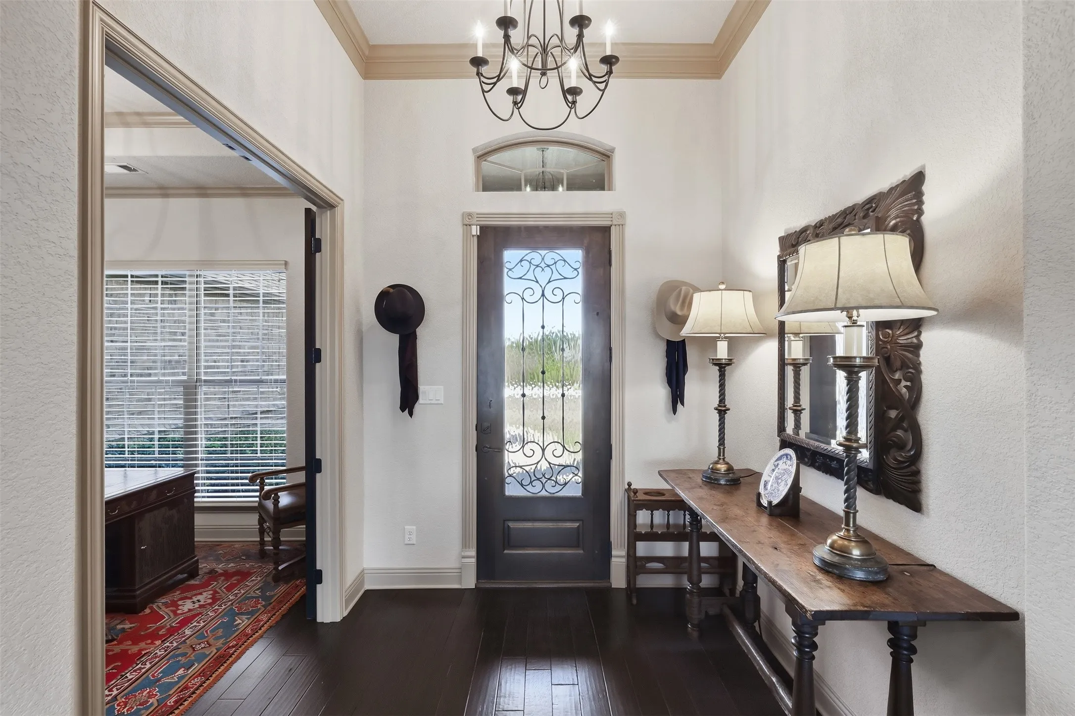Single Family Residence For Sale in Parker County , 253 Maral Lane, Azle, Texas 76020, 4 Bedroom, 3 Bathroom, 3 Garage spaces, 2,449 Sqft, built in 2016, mls#21405691, Real Estate Agent in Azle, Homes For Sale in Parker county, Homes For Sale in Azle, Realtor in Azle Texas, Real Estate Brokerage Independent Realty Texas, Luminita Cordes Realtor