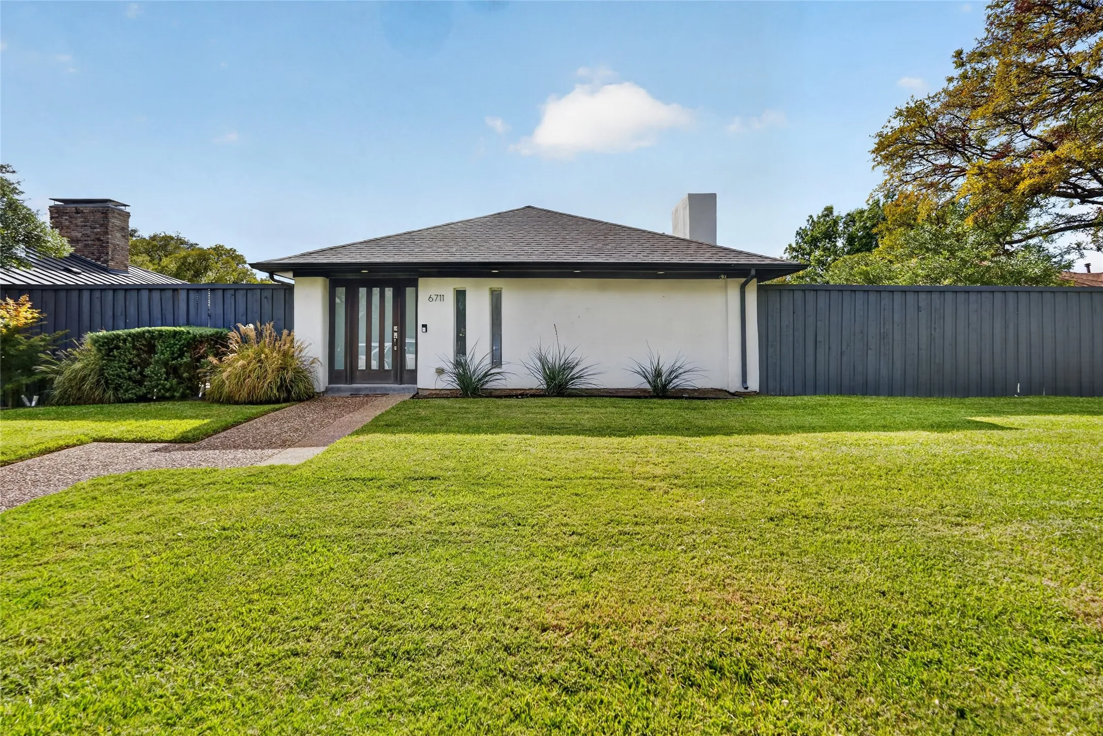 Single Family Residence For Sale