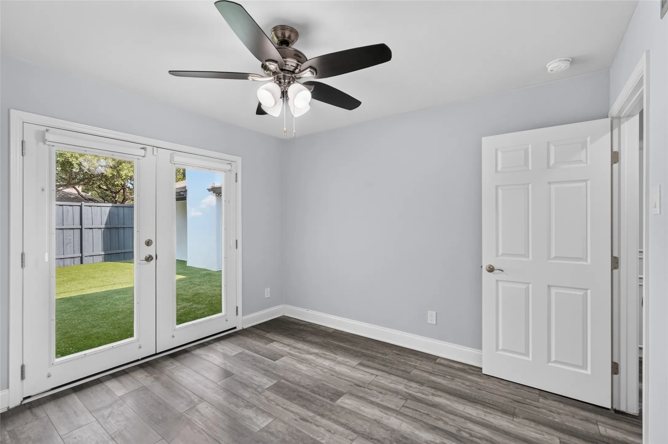 Single Family Residence For Sale in Dallas County , 6711 Duffield Court, Dallas, Texas 75248, 4 Bedroom, 3 Bathroom, 2 Garage spaces, 2,628 Sqft, built in 1976, mls#21410341, Real Estate Agent in Dallas, Homes For Sale in Dallas county, Homes For Sale in Dallas, Realtor in Dallas Texas, Real Estate Brokerage Independent Realty Texas, Luminita Cordes Realtor