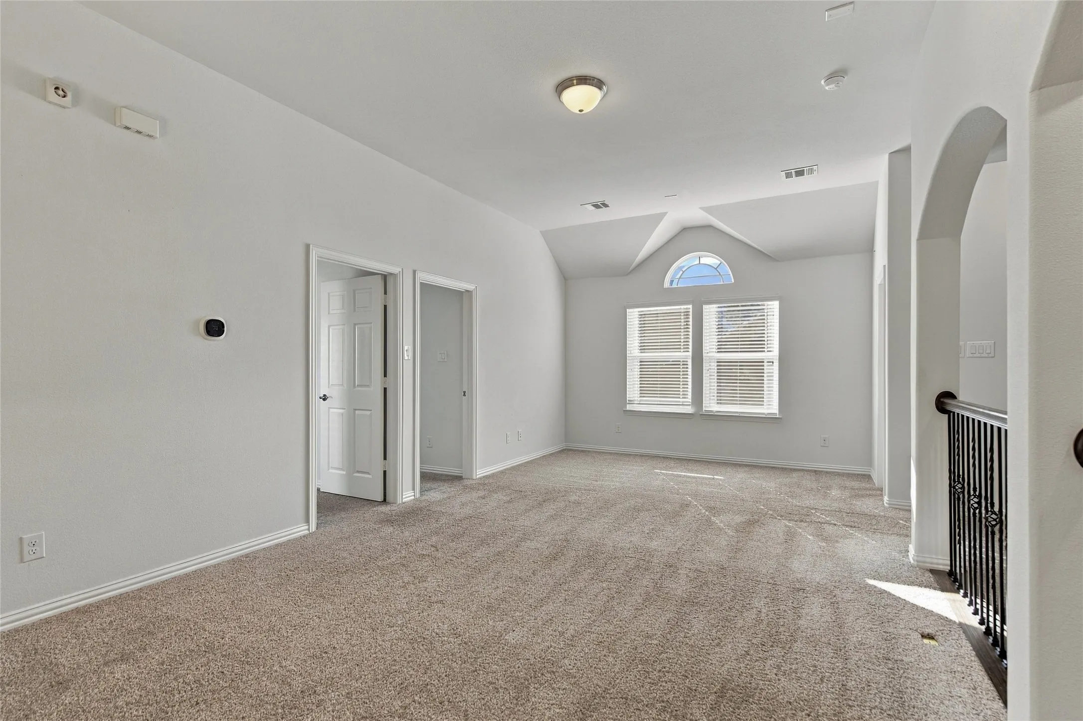 Single Family Residence For Rent in Denton County , 1712 Frisco Hills Boulevard, Little Elm, Texas 75068, 4 Bedroom, 5 Bathroom, 2 Garage spaces, 3,343 Sqft, built in 2020, mls#21406726, Real Estate Agent in Little Elm, Homes For Rent in Denton county, Homes For Rent in Little Elm, Realtor in Little Elm Texas, Real Estate Brokerage Independent Realty Texas, Luminita Cordes Realtor