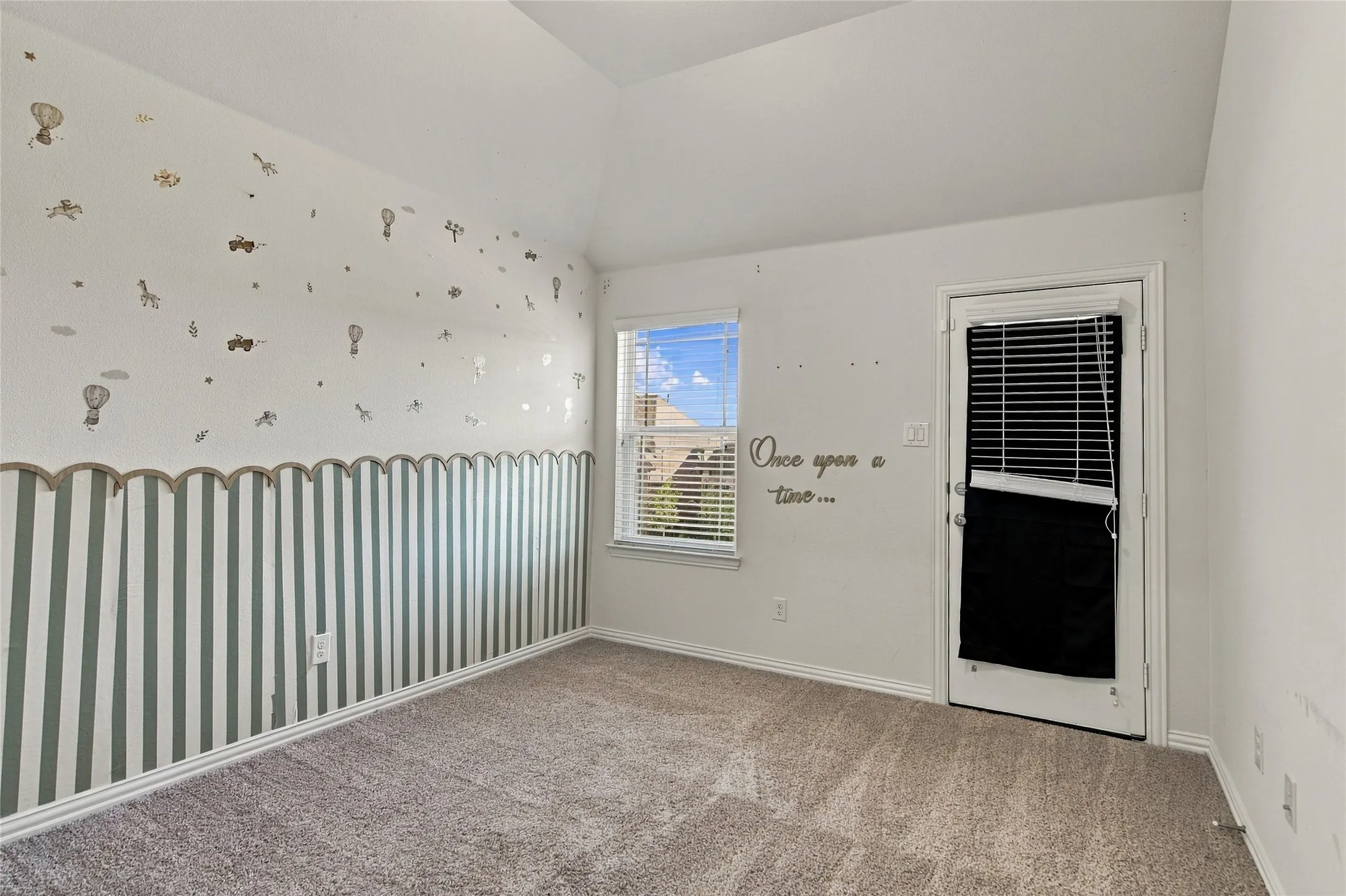 Single Family Residence For Rent in Denton County , 1712 Frisco Hills Boulevard, Little Elm, Texas 75068, 4 Bedroom, 5 Bathroom, 2 Garage spaces, 3,343 Sqft, built in 2020, mls#21406726, Real Estate Agent in Little Elm, Homes For Rent in Denton county, Homes For Rent in Little Elm, Realtor in Little Elm Texas, Real Estate Brokerage Independent Realty Texas, Luminita Cordes Realtor