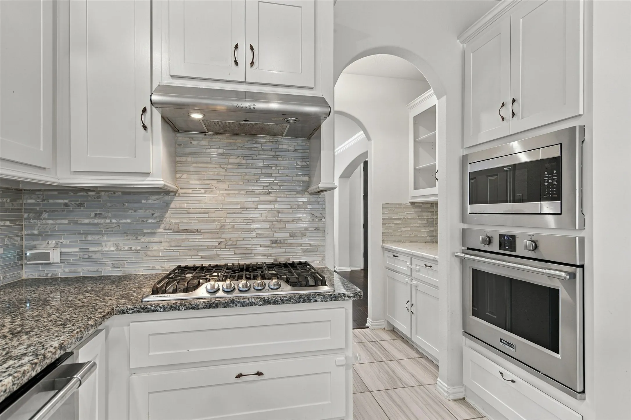 Single Family Residence For Rent in Denton County , 1712 Frisco Hills Boulevard, Little Elm, Texas 75068, 4 Bedroom, 5 Bathroom, 2 Garage spaces, 3,343 Sqft, built in 2020, mls#21406726, Real Estate Agent in Little Elm, Homes For Rent in Denton county, Homes For Rent in Little Elm, Realtor in Little Elm Texas, Real Estate Brokerage Independent Realty Texas, Luminita Cordes Realtor