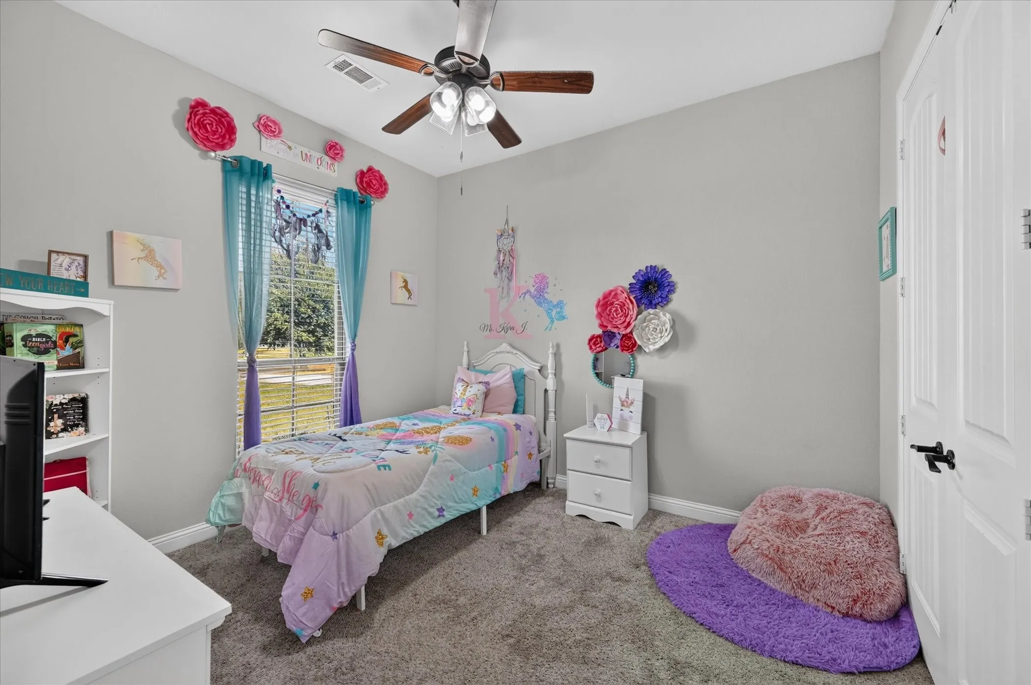 Single Family Residence For Sale in Ellis County , 2310 River Bend Court, Midlothian, Texas 76065, 4 Bedroom, 3 Bathroom, 3 Garage spaces, 2,780 Sqft, built in 2015, mls#21409933, Real Estate Agent in Midlothian, Homes For Sale in Ellis county, Homes For Sale in Midlothian, Realtor in Midlothian Texas, Real Estate Brokerage Independent Realty Texas, Luminita Cordes Realtor