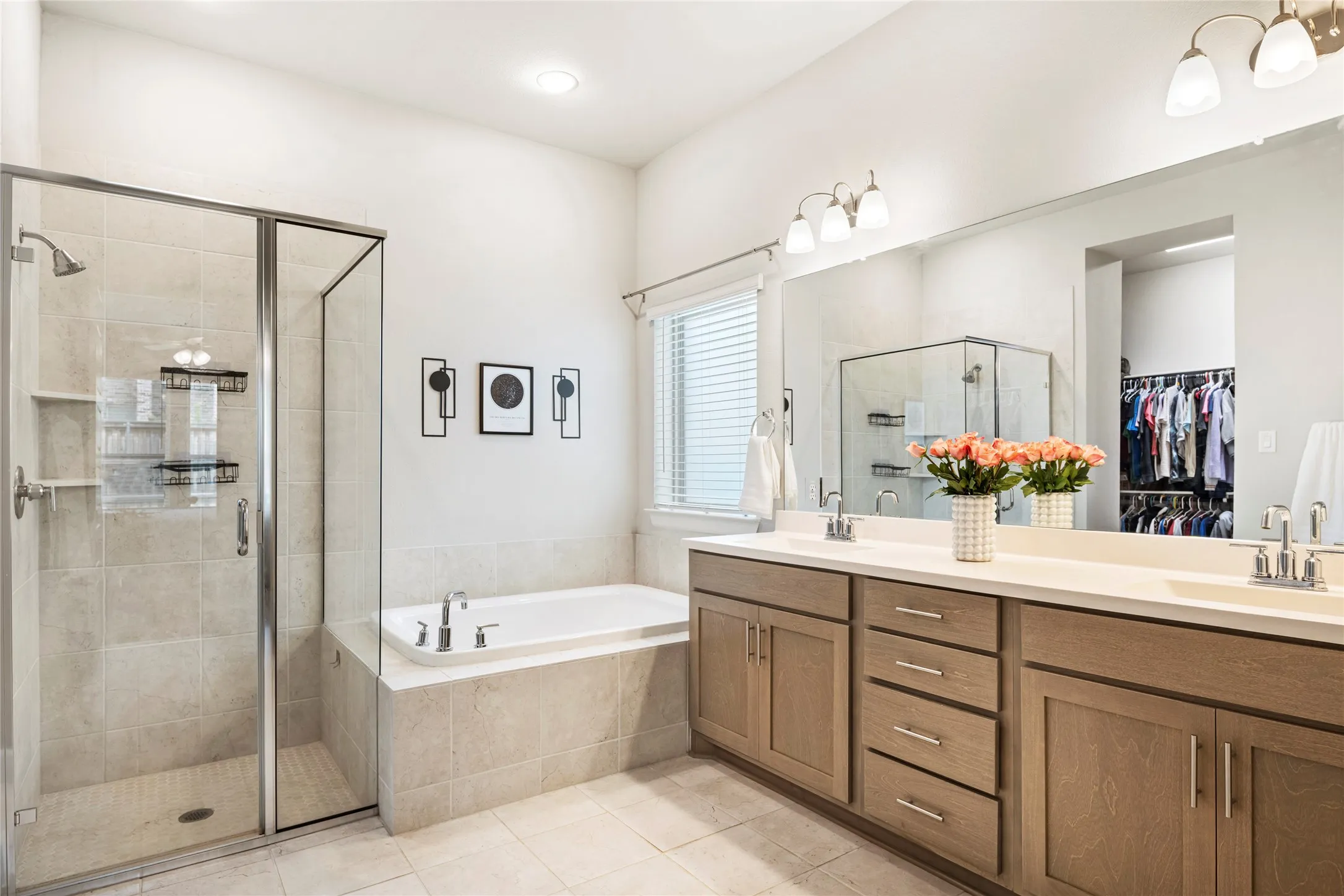 Single Family Residence For Sale in Denton County , 356 Greenbriar Road, Little Elm, Texas 75068, 3 Bedroom, 2 Bathroom, 3 Garage spaces, 2,224 Sqft, built in 2022, mls#21410371, Real Estate Agent in Little Elm, Homes For Sale in Denton county, Homes For Sale in Little Elm, Realtor in Little Elm Texas, Real Estate Brokerage Independent Realty Texas, Luminita Cordes Realtor