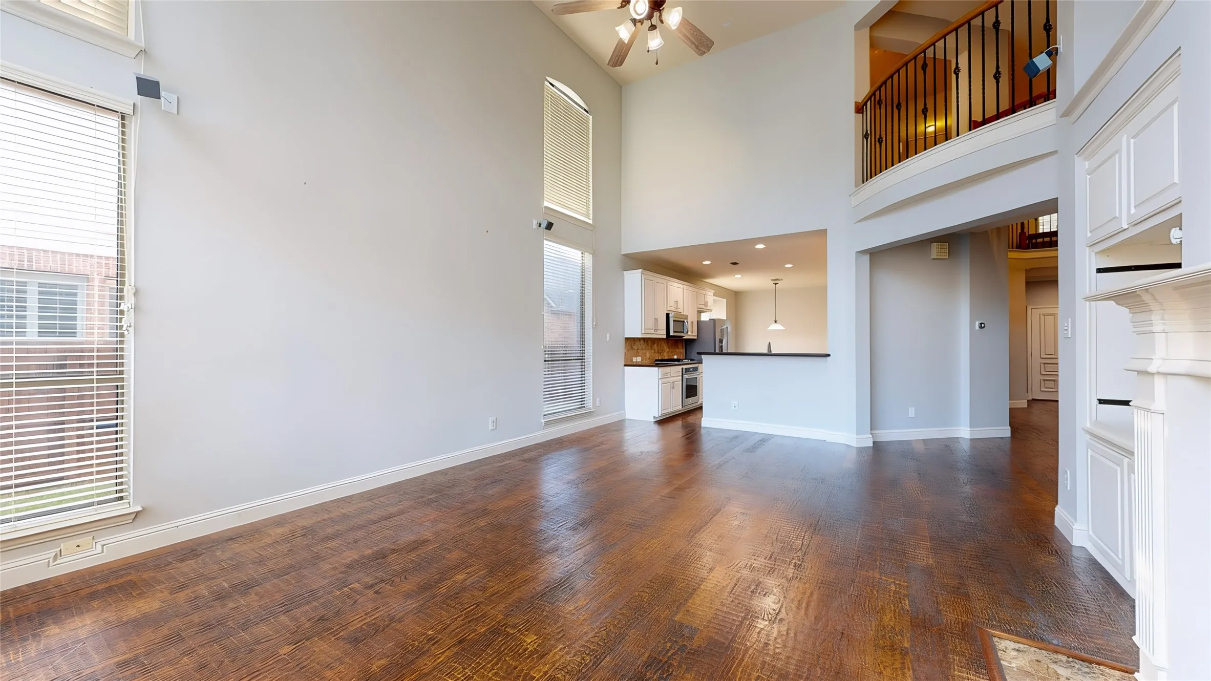 Single Family Residence For Sale in Denton County , 4400 Delaina Drive, Flower Mound, Texas 75022, 4 Bedroom, 4 Bathroom, 3 Garage spaces, 3,256 Sqft, built in 2005, mls#21410382, Real Estate Agent in Flower Mound, Homes For Sale in Denton county, Homes For Sale in Flower Mound, Realtor in Flower Mound Texas, Real Estate Brokerage Independent Realty Texas, Luminita Cordes Realtor