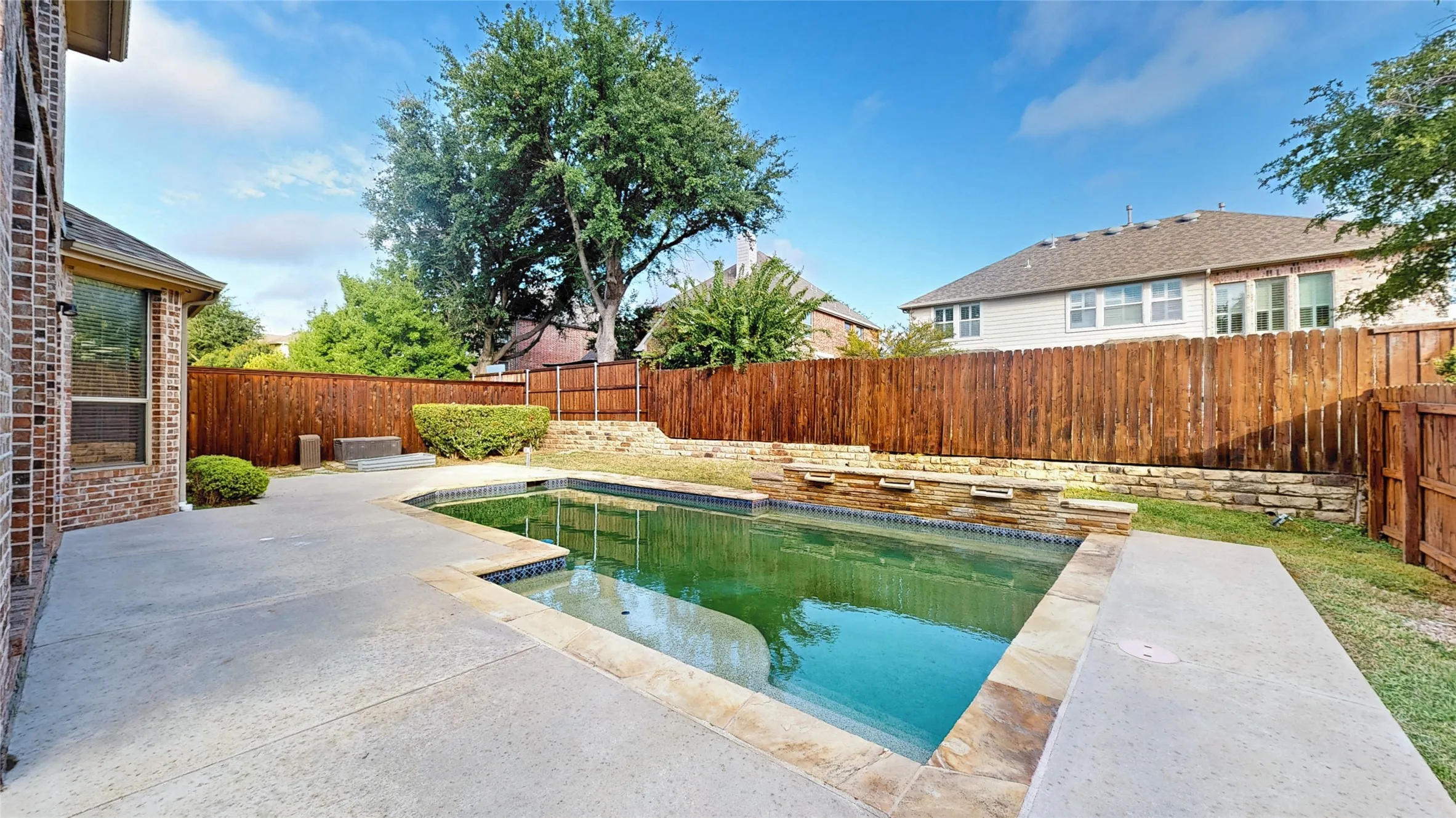 Single Family Residence For Sale in Denton County , 4400 Delaina Drive, Flower Mound, Texas 75022, 4 Bedroom, 4 Bathroom, 3 Garage spaces, 3,256 Sqft, built in 2005, mls#21410382, Real Estate Agent in Flower Mound, Homes For Sale in Denton county, Homes For Sale in Flower Mound, Realtor in Flower Mound Texas, Real Estate Brokerage Independent Realty Texas, Luminita Cordes Realtor