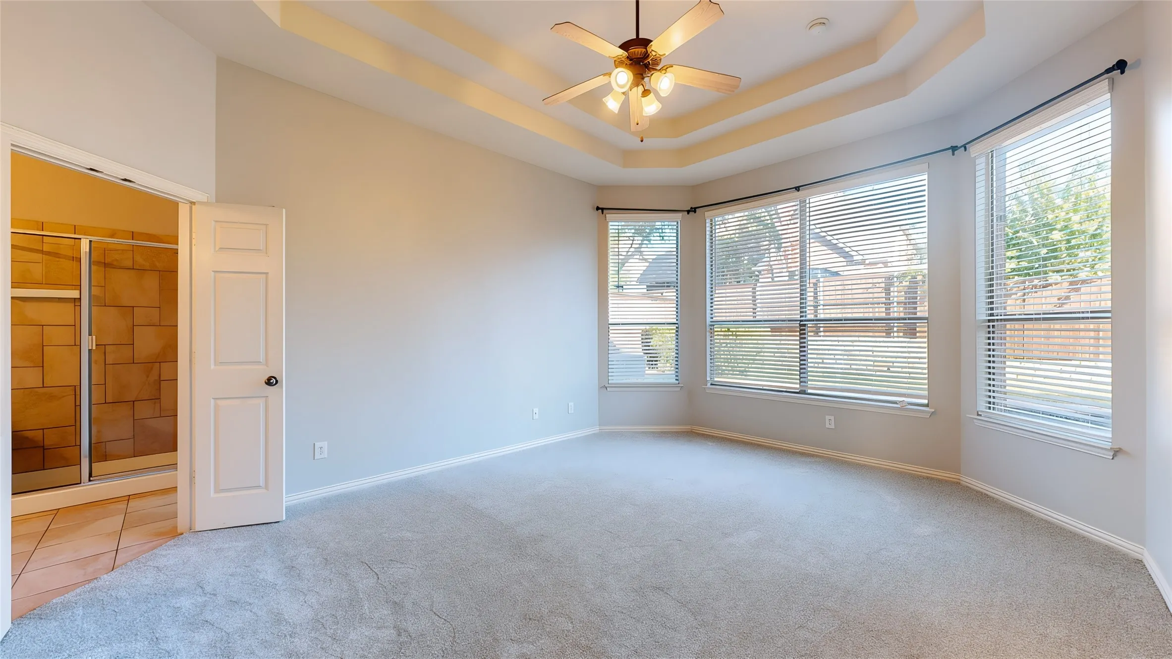 Single Family Residence For Sale in Denton County , 4400 Delaina Drive, Flower Mound, Texas 75022, 4 Bedroom, 4 Bathroom, 3 Garage spaces, 3,256 Sqft, built in 2005, mls#21410382, Real Estate Agent in Flower Mound, Homes For Sale in Denton county, Homes For Sale in Flower Mound, Realtor in Flower Mound Texas, Real Estate Brokerage Independent Realty Texas, Luminita Cordes Realtor
