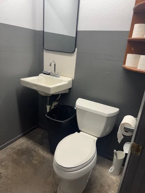 Warehouse For Sale in Tarrant County , 12959 Oak Grove Road S, Burleson, Texas 76028, 0, 0, Garage spaces, 0 Sqft, built in 1995, mls#21410366, Real Estate Agent in Burleson, Homes For Sale in Tarrant county, Homes For Sale in Burleson, Realtor in Burleson Texas, Real Estate Brokerage Independent Realty Texas, Luminita Cordes Realtor