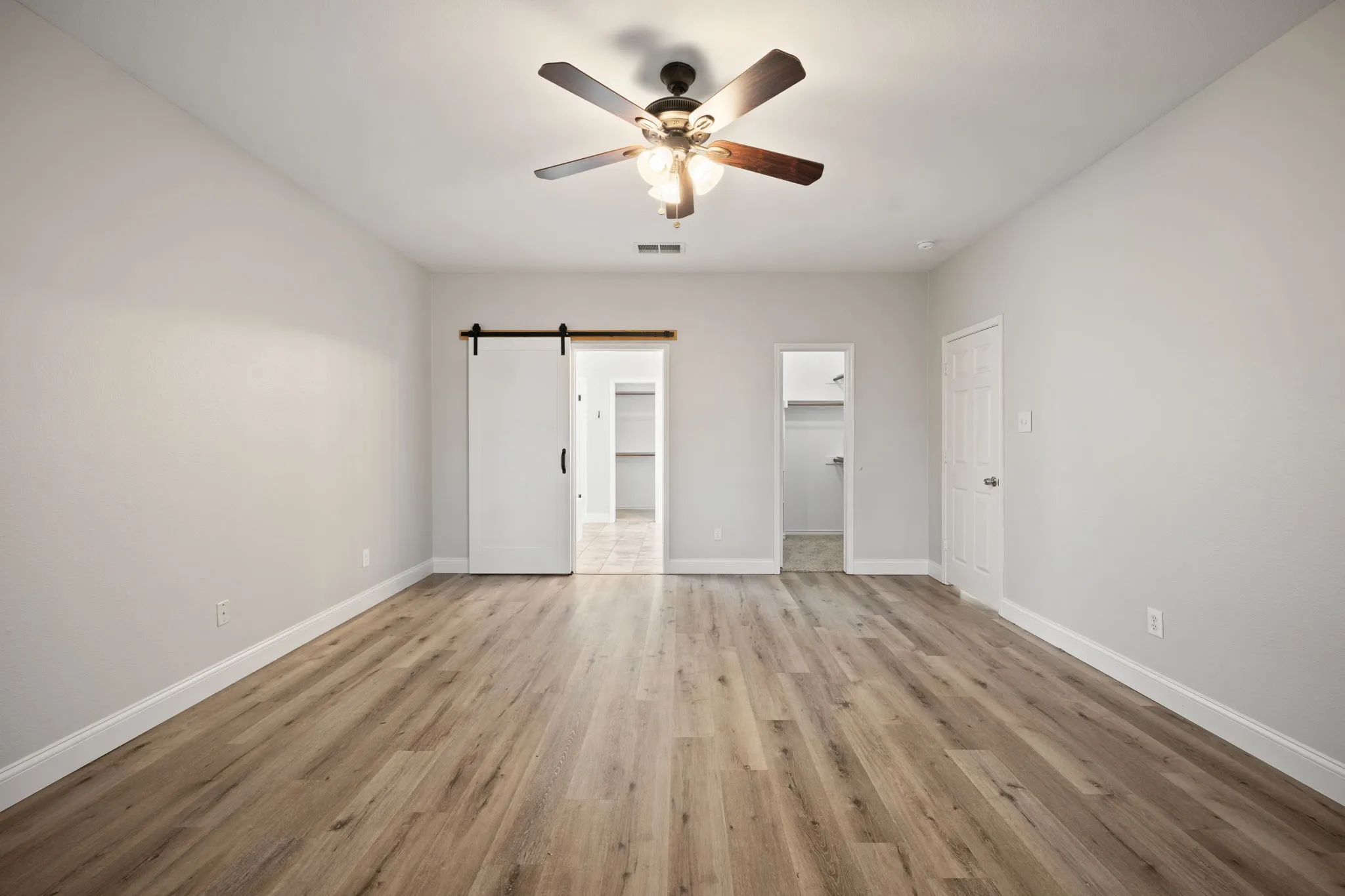 Single Family Residence For Sale in Collin County , 1429 Glendover Drive, Allen, Texas 75013, 4 Bedroom, 3 Bathroom, 2 Garage spaces, 2,843 Sqft, built in 2000, mls#21408135, Real Estate Agent in Allen, Homes For Sale in Collin county, Homes For Sale in Allen, Realtor in Allen Texas, Real Estate Brokerage Independent Realty Texas, Luminita Cordes Realtor