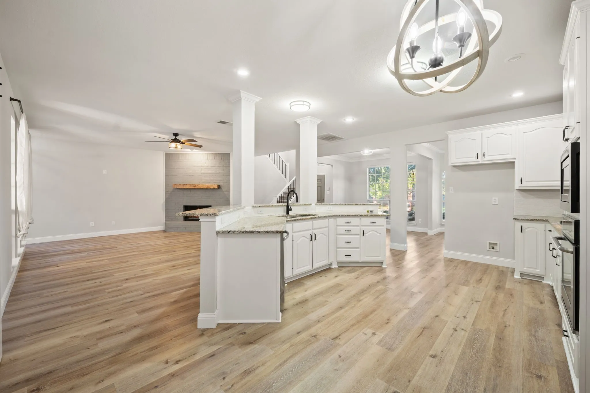 Single Family Residence For Sale in Collin County , 1429 Glendover Drive, Allen, Texas 75013, 4 Bedroom, 3 Bathroom, 2 Garage spaces, 2,843 Sqft, built in 2000, mls#21408135, Real Estate Agent in Allen, Homes For Sale in Collin county, Homes For Sale in Allen, Realtor in Allen Texas, Real Estate Brokerage Independent Realty Texas, Luminita Cordes Realtor