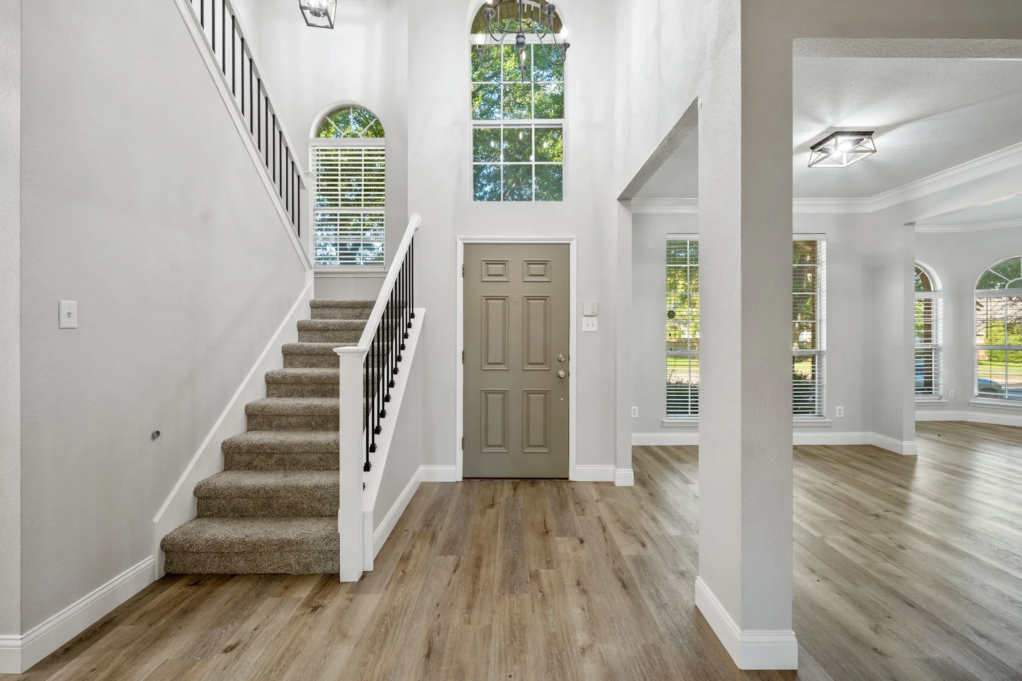 Single Family Residence For Sale in Collin County , 1429 Glendover Drive, Allen, Texas 75013, 4 Bedroom, 3 Bathroom, 2 Garage spaces, 2,843 Sqft, built in 2000, mls#21408135, Real Estate Agent in Allen, Homes For Sale in Collin county, Homes For Sale in Allen, Realtor in Allen Texas, Real Estate Brokerage Independent Realty Texas, Luminita Cordes Realtor