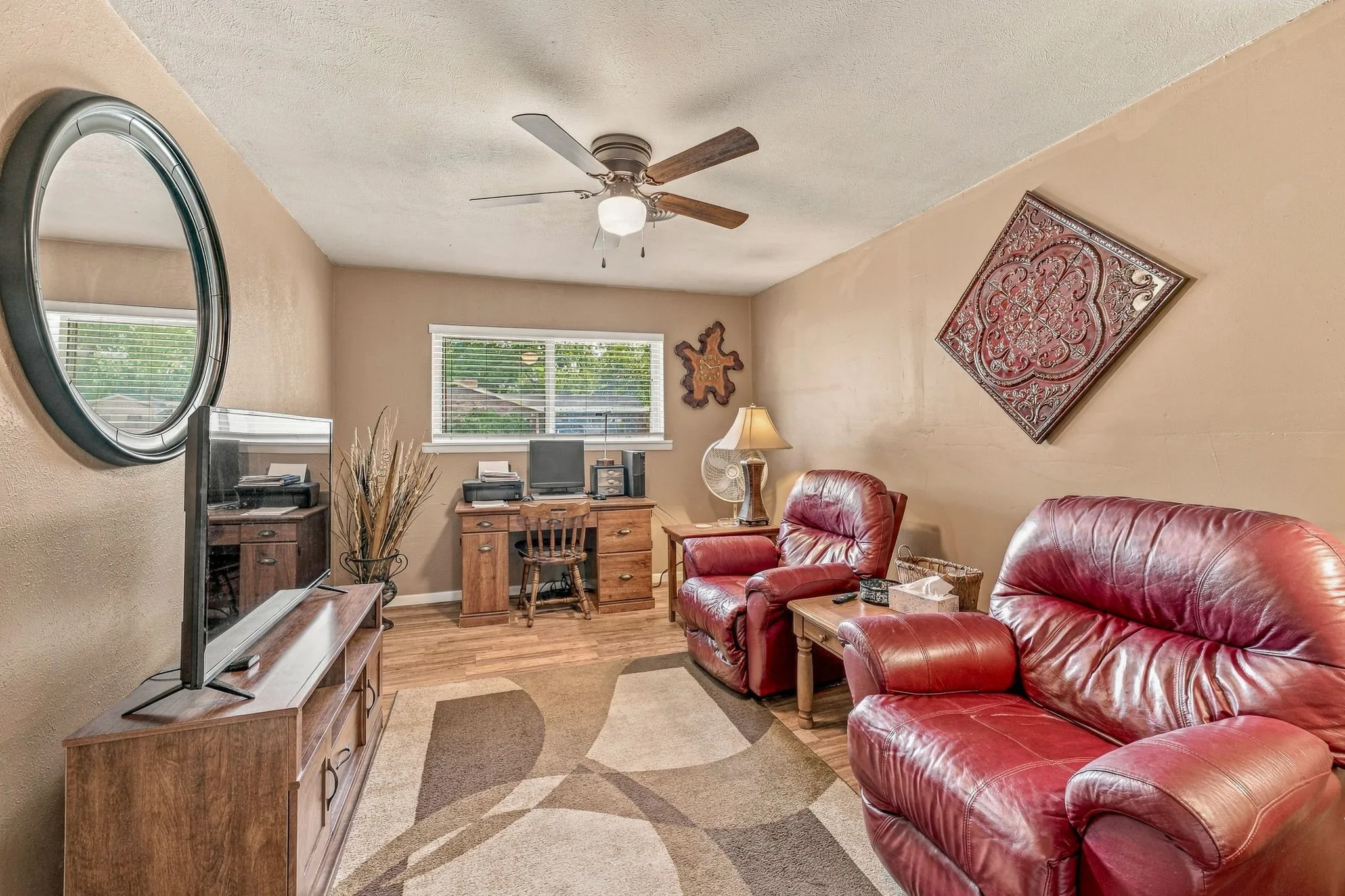 Single Family Residence For Sale in Erath County , 2190 N Woodland Street, Stephenville, Texas 76401, 3 Bedroom, 2 Bathroom, 2 Garage spaces, 1,870 Sqft, built in 1960, mls#21410336, Real Estate Agent in Stephenville, Homes For Sale in Erath county, Homes For Sale in Stephenville, Realtor in Stephenville Texas, Real Estate Brokerage Independent Realty Texas, Luminita Cordes Realtor