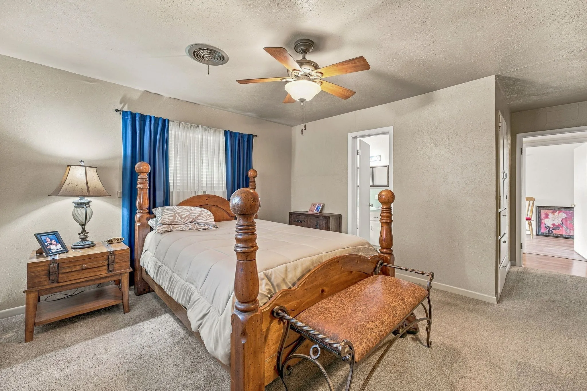 Single Family Residence For Sale in Erath County , 2190 N Woodland Street, Stephenville, Texas 76401, 3 Bedroom, 2 Bathroom, 2 Garage spaces, 1,870 Sqft, built in 1960, mls#21410336, Real Estate Agent in Stephenville, Homes For Sale in Erath county, Homes For Sale in Stephenville, Realtor in Stephenville Texas, Real Estate Brokerage Independent Realty Texas, Luminita Cordes Realtor