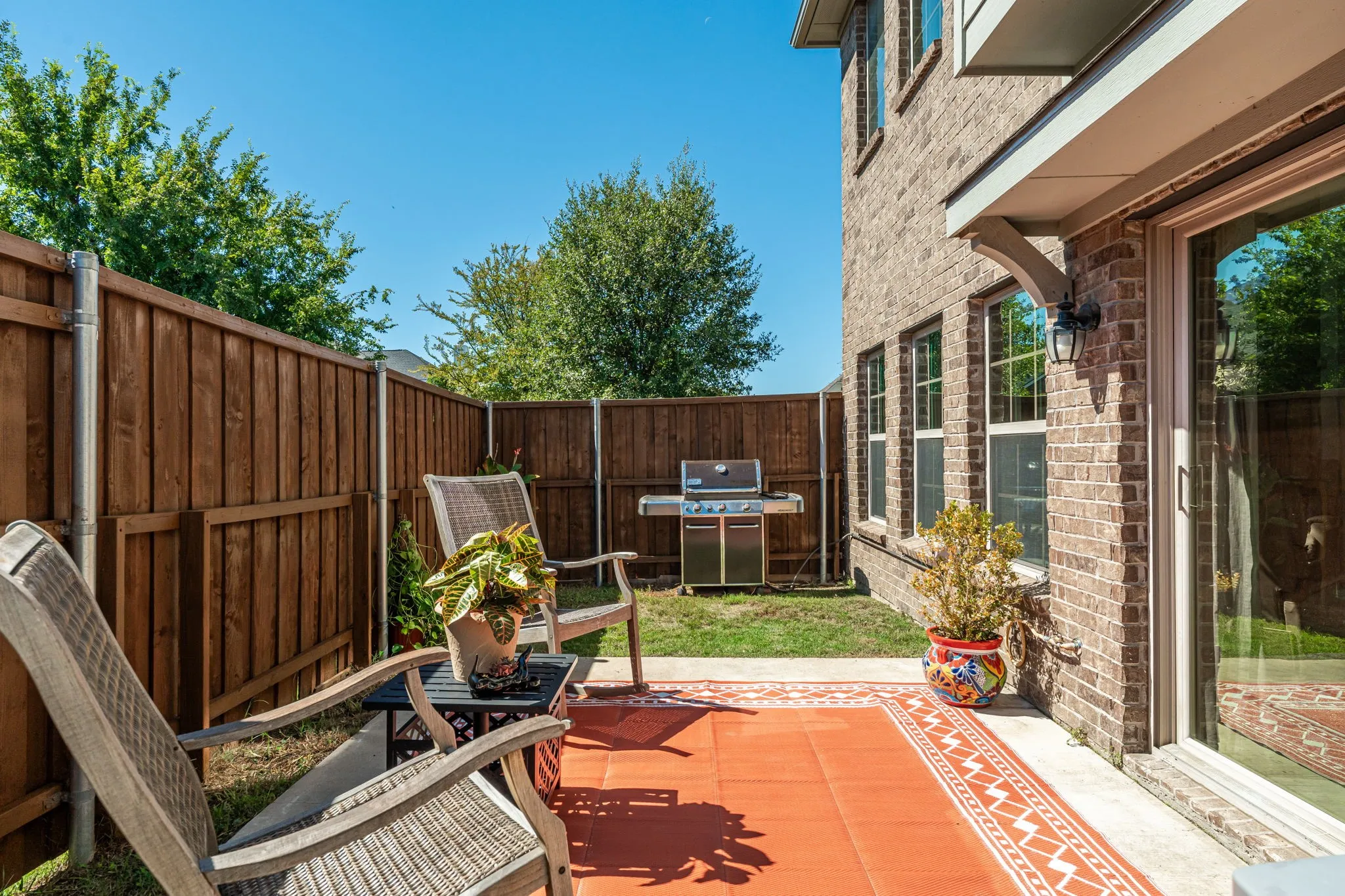 Townhouse For Sale in Denton County , 2700 Starburst Drive, Little Elm, Texas 75068, 3 Bedroom, 4 Bathroom, 2 Garage spaces, 1,844 Sqft, built in 2018, mls#21399353, Real Estate Agent in Little Elm, Homes For Sale in Denton county, Homes For Sale in Little Elm, Realtor in Little Elm Texas, Real Estate Brokerage Independent Realty Texas, Luminita Cordes Realtor