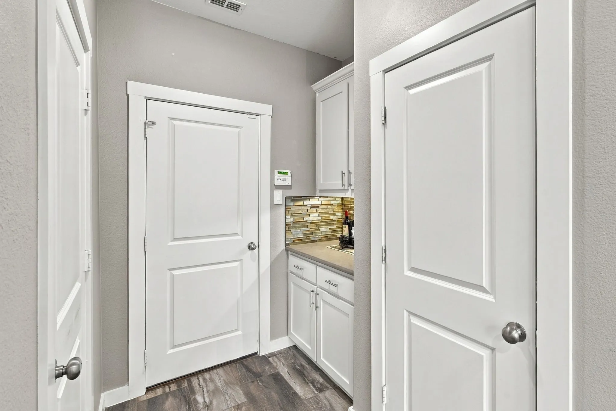 Townhouse For Sale in Denton County , 2700 Starburst Drive, Little Elm, Texas 75068, 3 Bedroom, 4 Bathroom, 2 Garage spaces, 1,844 Sqft, built in 2018, mls#21399353, Real Estate Agent in Little Elm, Homes For Sale in Denton county, Homes For Sale in Little Elm, Realtor in Little Elm Texas, Real Estate Brokerage Independent Realty Texas, Luminita Cordes Realtor
