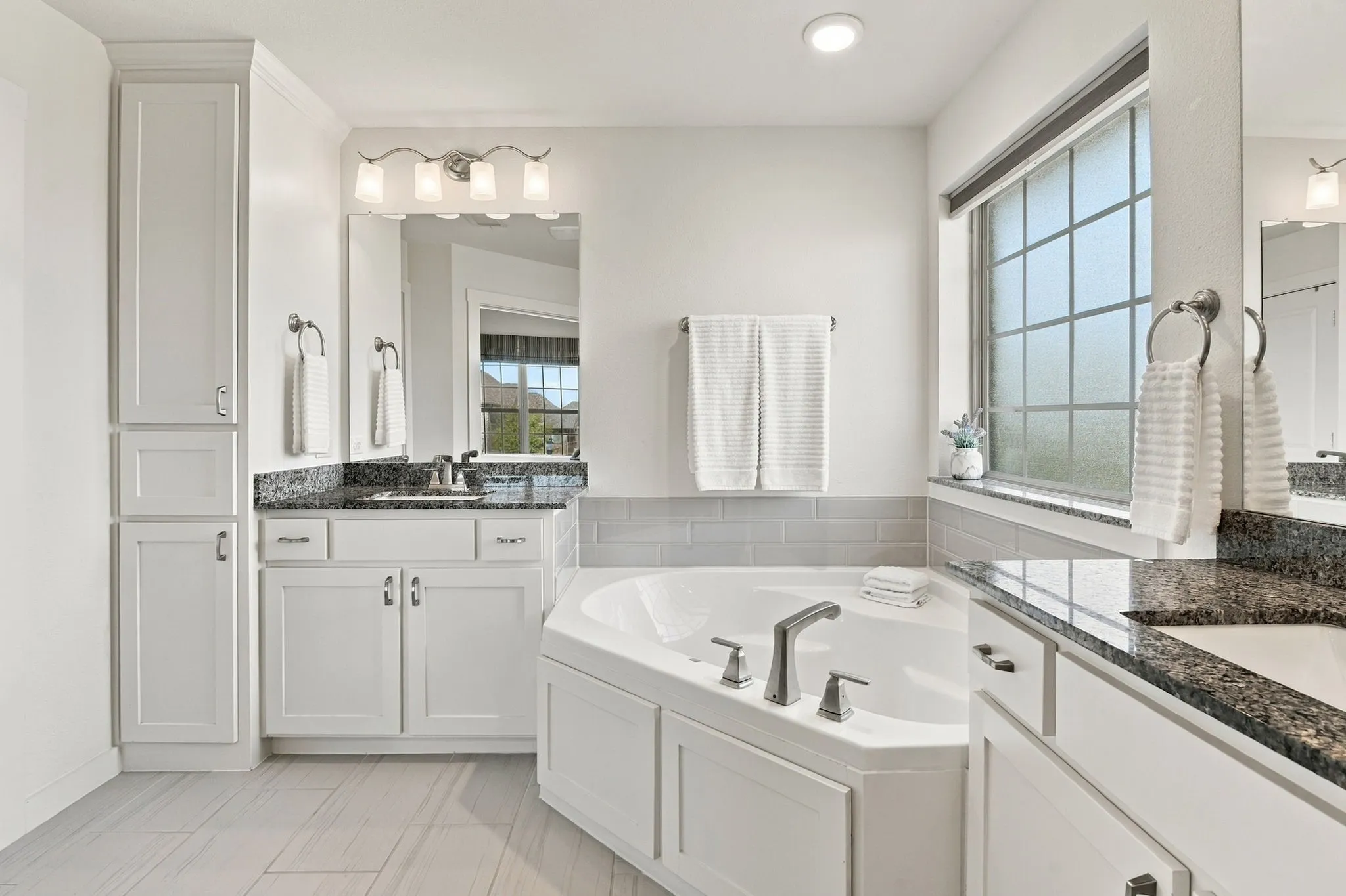 Townhouse For Sale in Denton County , 2700 Starburst Drive, Little Elm, Texas 75068, 3 Bedroom, 4 Bathroom, 2 Garage spaces, 1,844 Sqft, built in 2018, mls#21399353, Real Estate Agent in Little Elm, Homes For Sale in Denton county, Homes For Sale in Little Elm, Realtor in Little Elm Texas, Real Estate Brokerage Independent Realty Texas, Luminita Cordes Realtor
