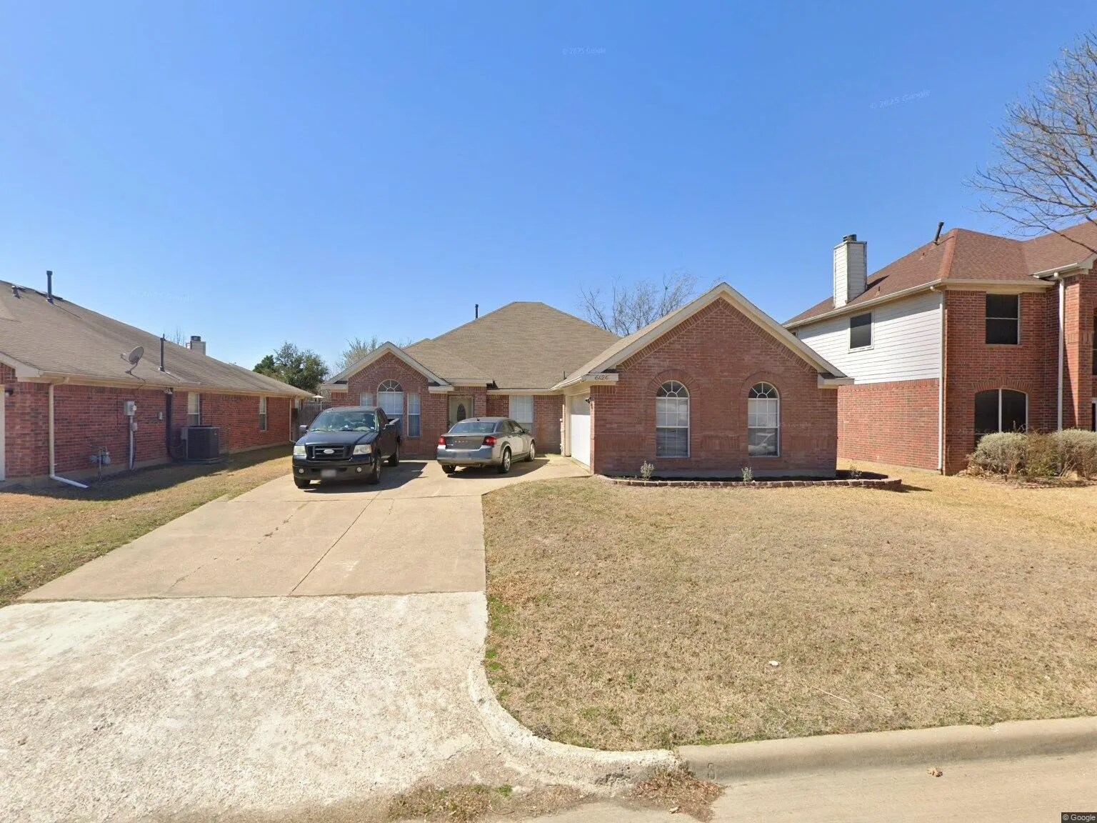 Single Family Residence For Rent in Tarrant County , 6426 St Leonard Drive, Arlington, Texas 76001, 4 Bedroom, 2 Bathroom, 2 Garage spaces, 2,157 Sqft, built in 1998, mls#21410391, Real Estate Agent in Arlington, Homes For Rent in Tarrant county, Homes For Rent in Arlington, Realtor in Arlington Texas, Real Estate Brokerage Independent Realty Texas, Luminita Cordes Realtor