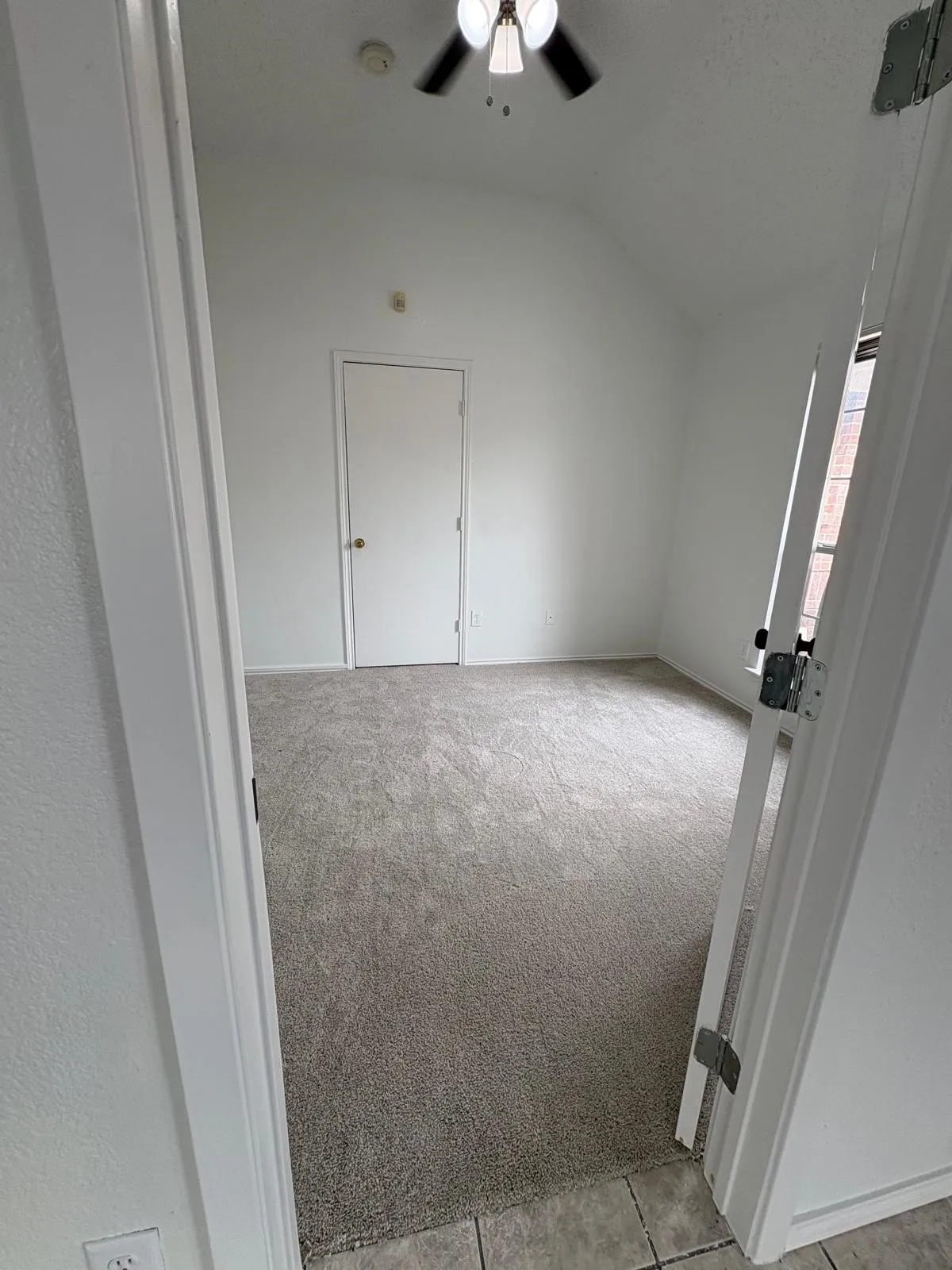 Single Family Residence For Rent in Tarrant County , 6426 St Leonard Drive, Arlington, Texas 76001, 4 Bedroom, 2 Bathroom, 2 Garage spaces, 2,157 Sqft, built in 1998, mls#21410391, Real Estate Agent in Arlington, Homes For Rent in Tarrant county, Homes For Rent in Arlington, Realtor in Arlington Texas, Real Estate Brokerage Independent Realty Texas, Luminita Cordes Realtor