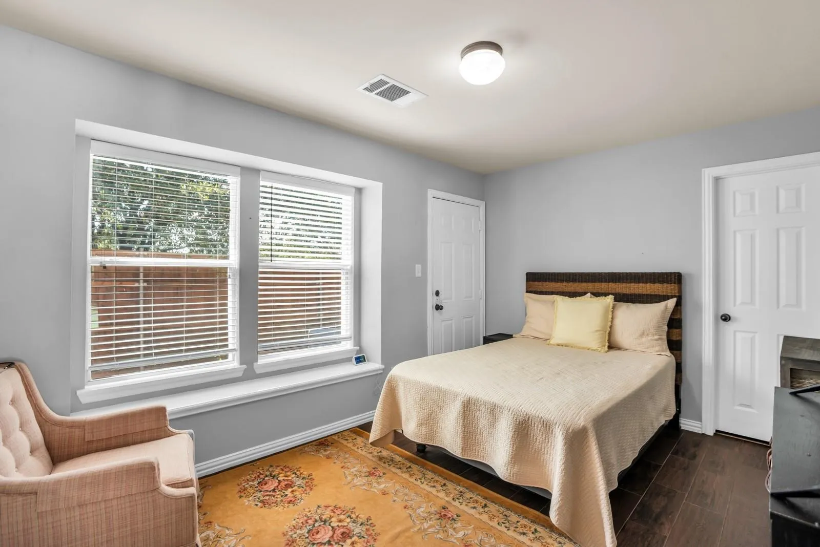 First Floor Ensuite Bedroom