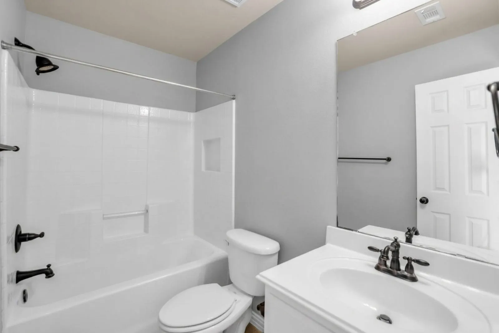 Third Ensuite Bath