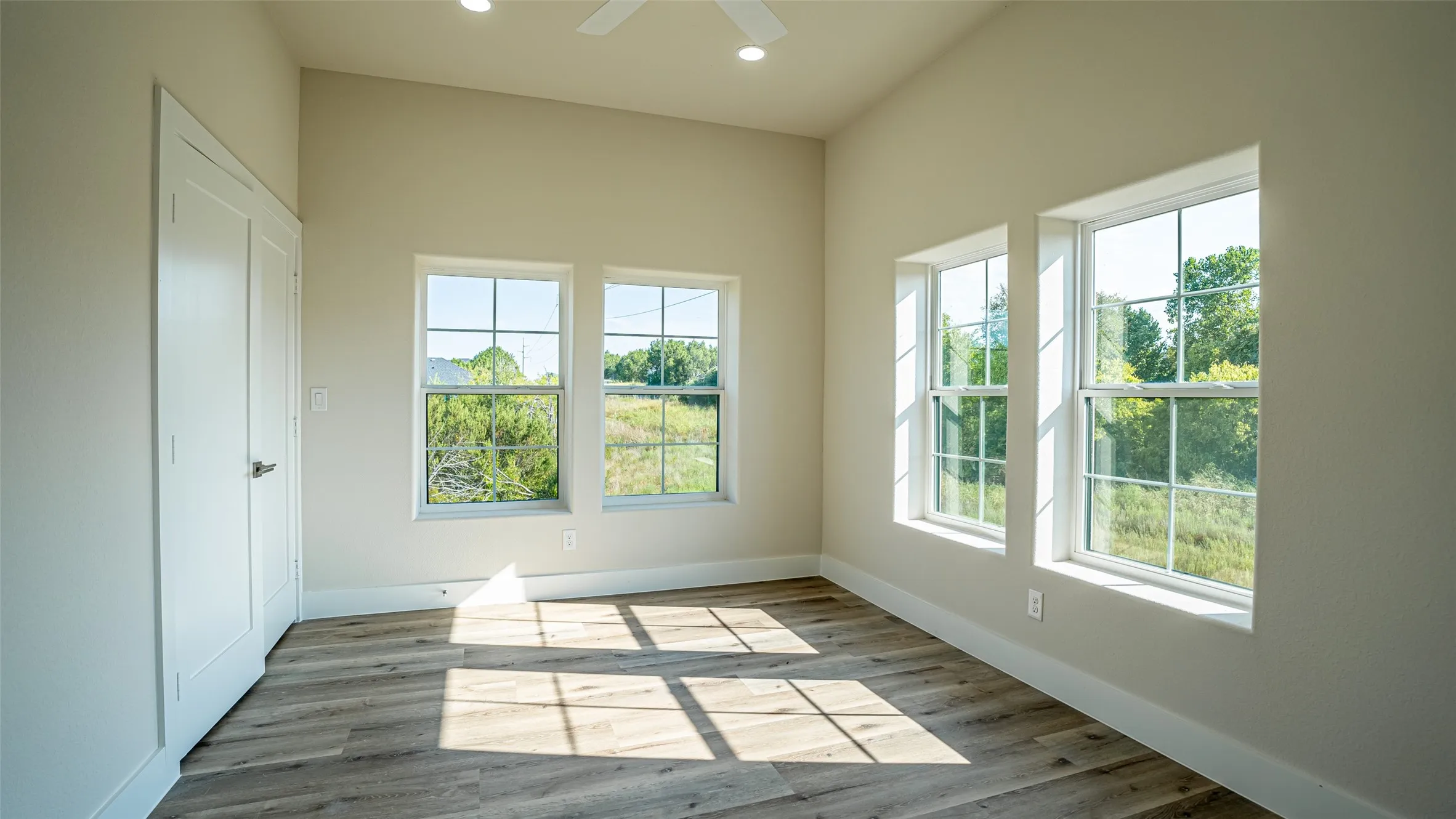 Single Family Residence For Sale in Hood County , 5426 Van Horn Drive, Granbury, Texas 76048, 4 Bedroom, 4 Bathroom, 2 Garage spaces, 2,359 Sqft, built in 2025, mls#21410413, Real Estate Agent in Granbury, Homes For Sale in Hood county, Homes For Sale in Granbury, Realtor in Granbury Texas, Real Estate Brokerage Independent Realty Texas, Luminita Cordes Realtor