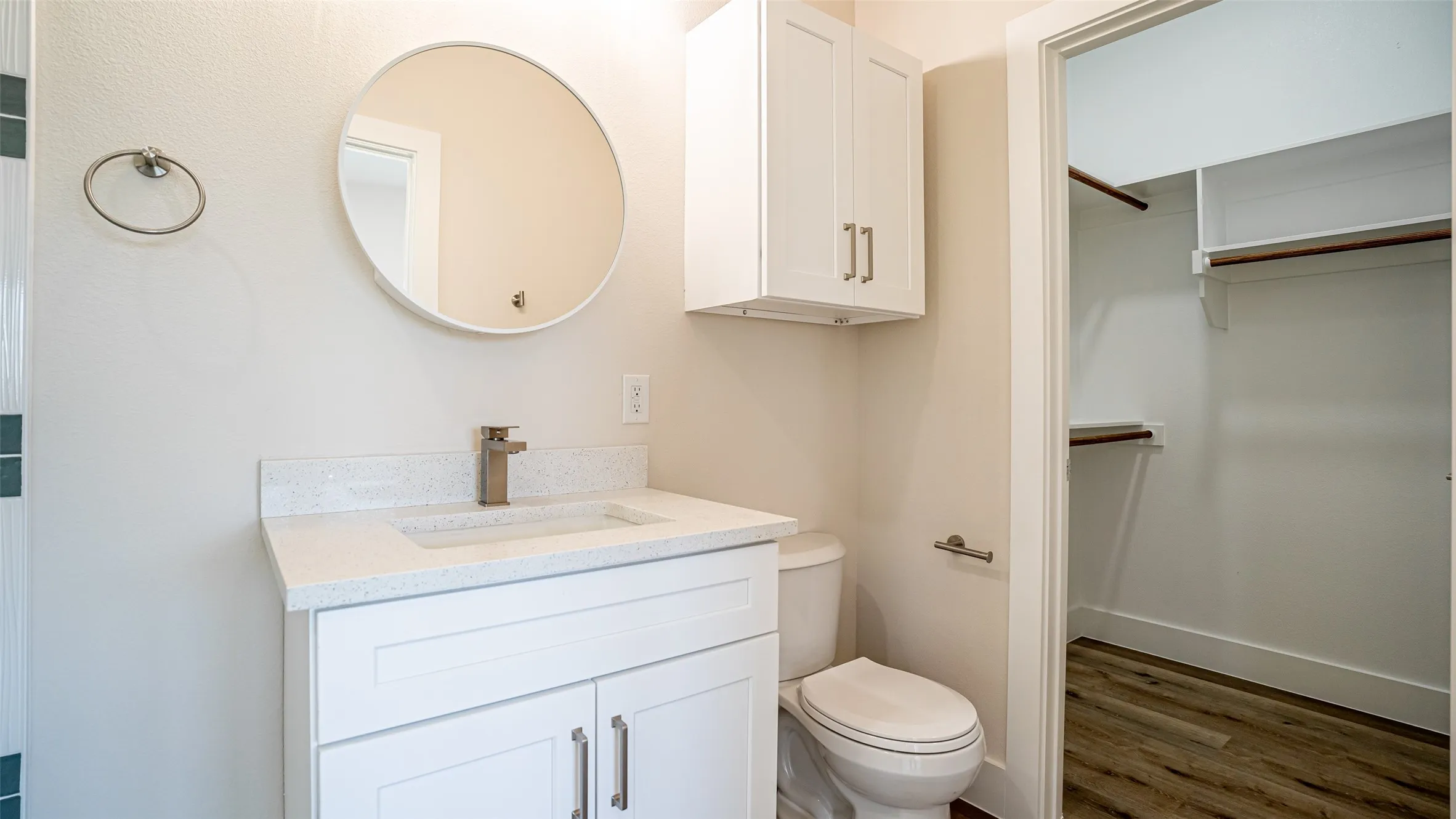 Single Family Residence For Sale in Hood County , 5426 Van Horn Drive, Granbury, Texas 76048, 4 Bedroom, 4 Bathroom, 2 Garage spaces, 2,359 Sqft, built in 2025, mls#21410413, Real Estate Agent in Granbury, Homes For Sale in Hood county, Homes For Sale in Granbury, Realtor in Granbury Texas, Real Estate Brokerage Independent Realty Texas, Luminita Cordes Realtor