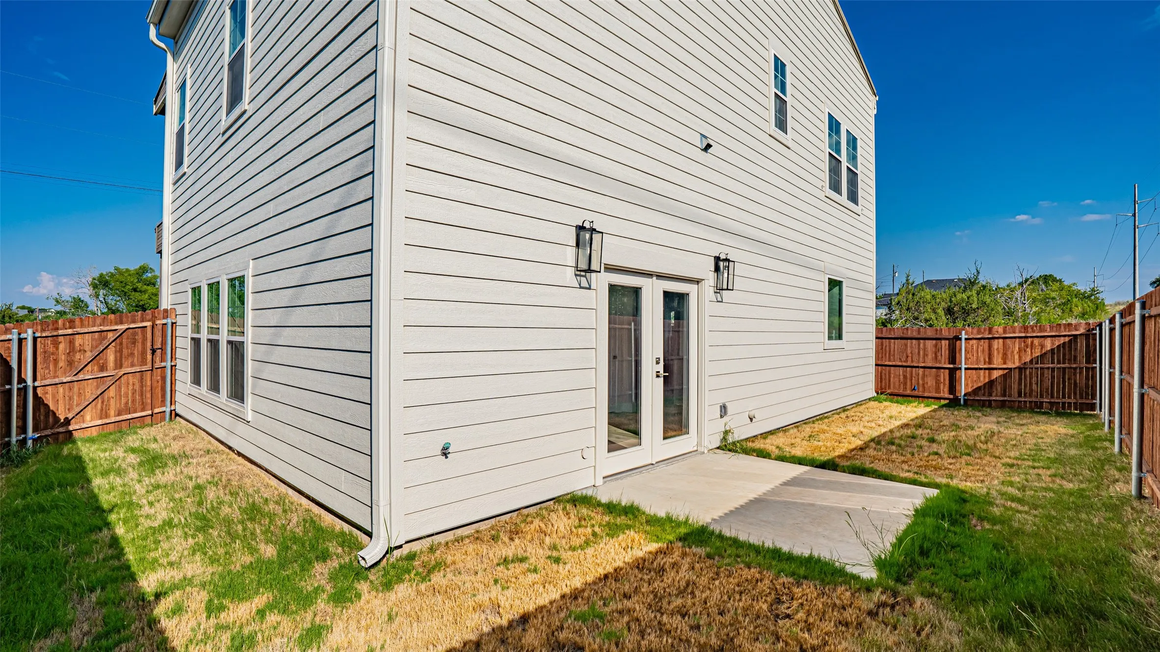 Single Family Residence For Sale in Hood County , 5426 Van Horn Drive, Granbury, Texas 76048, 4 Bedroom, 4 Bathroom, 2 Garage spaces, 2,359 Sqft, built in 2025, mls#21410413, Real Estate Agent in Granbury, Homes For Sale in Hood county, Homes For Sale in Granbury, Realtor in Granbury Texas, Real Estate Brokerage Independent Realty Texas, Luminita Cordes Realtor