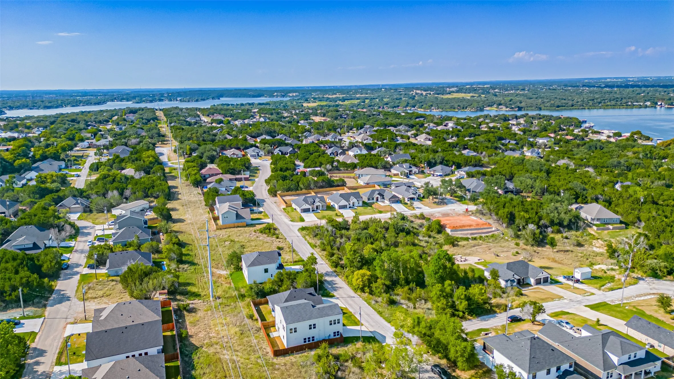 Single Family Residence For Sale in Hood County , 5426 Van Horn Drive, Granbury, Texas 76048, 4 Bedroom, 4 Bathroom, 2 Garage spaces, 2,359 Sqft, built in 2025, mls#21410413, Real Estate Agent in Granbury, Homes For Sale in Hood county, Homes For Sale in Granbury, Realtor in Granbury Texas, Real Estate Brokerage Independent Realty Texas, Luminita Cordes Realtor