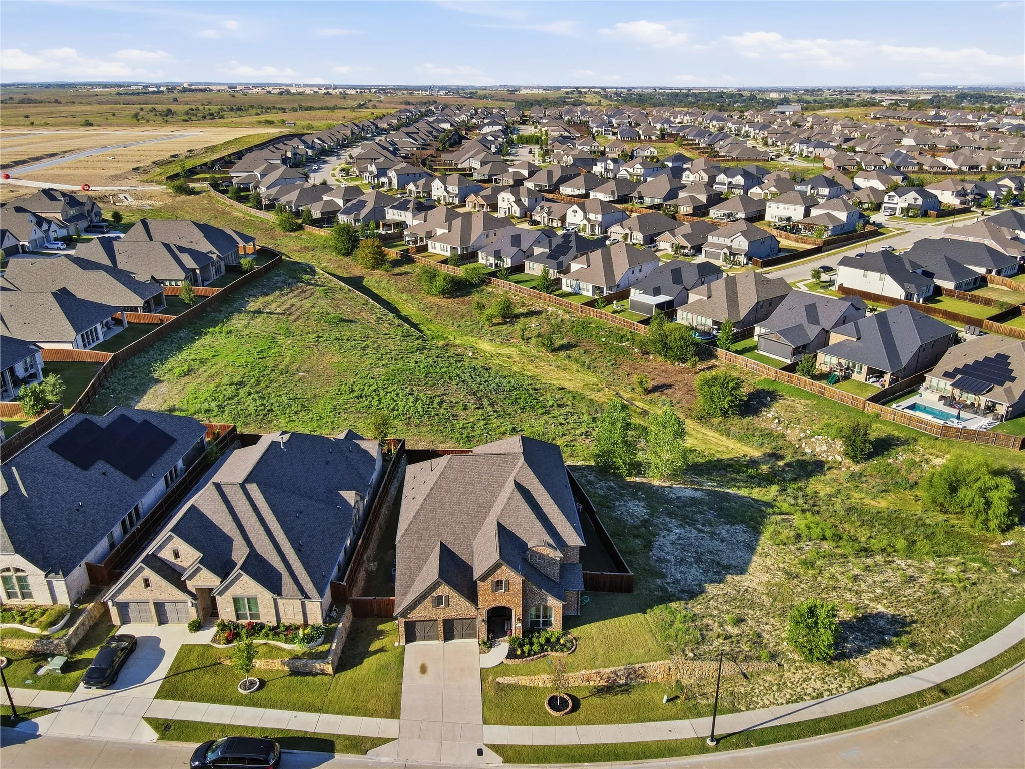 Single Family Residence For Sale in Tarrant County , 10728 Enchanted Rock Way, Fort Worth, Texas 76126, 4 Bedroom, 4 Bathroom, 3 Garage spaces, 3,482 Sqft, built in 2024, mls#21409659, Real Estate Agent in Fort Worth, Homes For Sale in Tarrant county, Homes For Sale in Fort Worth, Realtor in Fort Worth Texas, Real Estate Brokerage Independent Realty Texas, Luminita Cordes Realtor