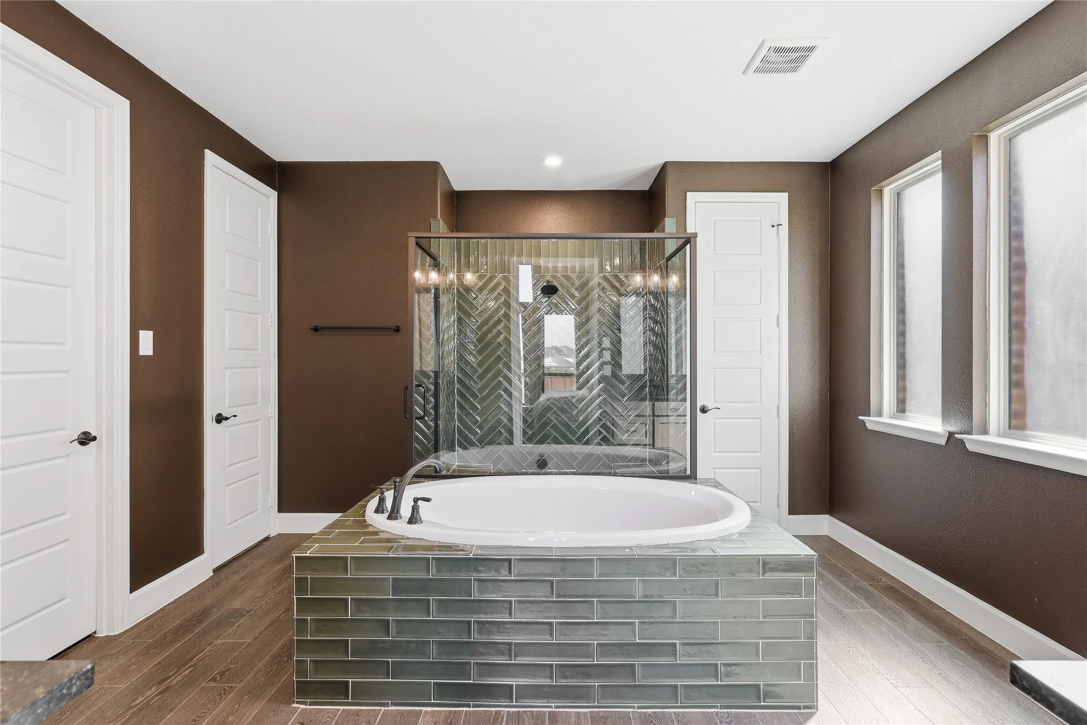 Single Family Residence For Sale in Tarrant County , 10728 Enchanted Rock Way, Fort Worth, Texas 76126, 4 Bedroom, 4 Bathroom, 3 Garage spaces, 3,482 Sqft, built in 2024, mls#21409659, Real Estate Agent in Fort Worth, Homes For Sale in Tarrant county, Homes For Sale in Fort Worth, Realtor in Fort Worth Texas, Real Estate Brokerage Independent Realty Texas, Luminita Cordes Realtor