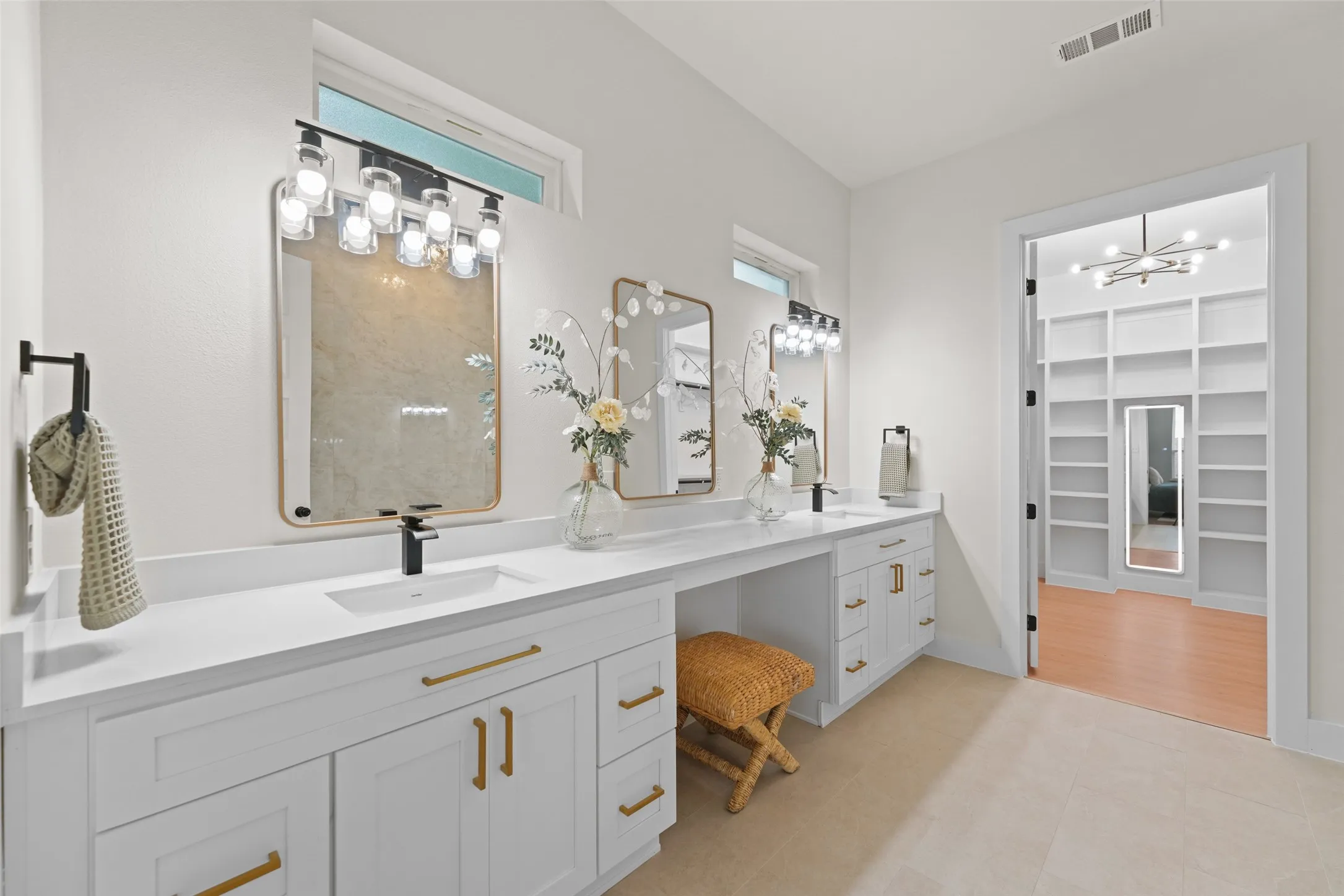 Single Family Residence For Sale in Kaufman County , 1002 Devonshire Drive N, Forney, Texas 75126, 4 Bedroom, 5 Bathroom, 3 Garage spaces, 3,450 Sqft, built in 2026, mls#21407903, Real Estate Agent in Forney, Homes For Sale in Kaufman county, Homes For Sale in Forney, Realtor in Forney Texas, Real Estate Brokerage Independent Realty Texas, Luminita Cordes Realtor