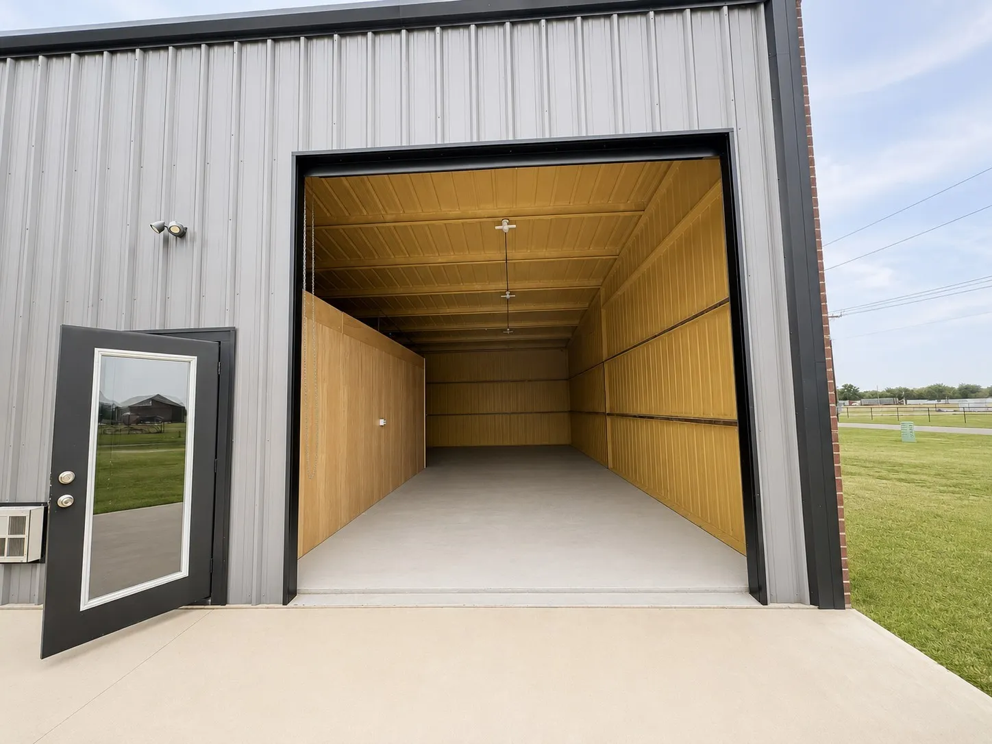 Warehouse For Rent in Hunt County , 4559 cr 2200 suite 101, Greenville, Texas 75402, 0, 0, Garage spaces, 0 Sqft, built in 2020, mls#21410430, Real Estate Agent in Greenville, Homes For Rent in Hunt county, Homes For Rent in Greenville, Realtor in Greenville Texas, Real Estate Brokerage Independent Realty Texas, Luminita Cordes Realtor