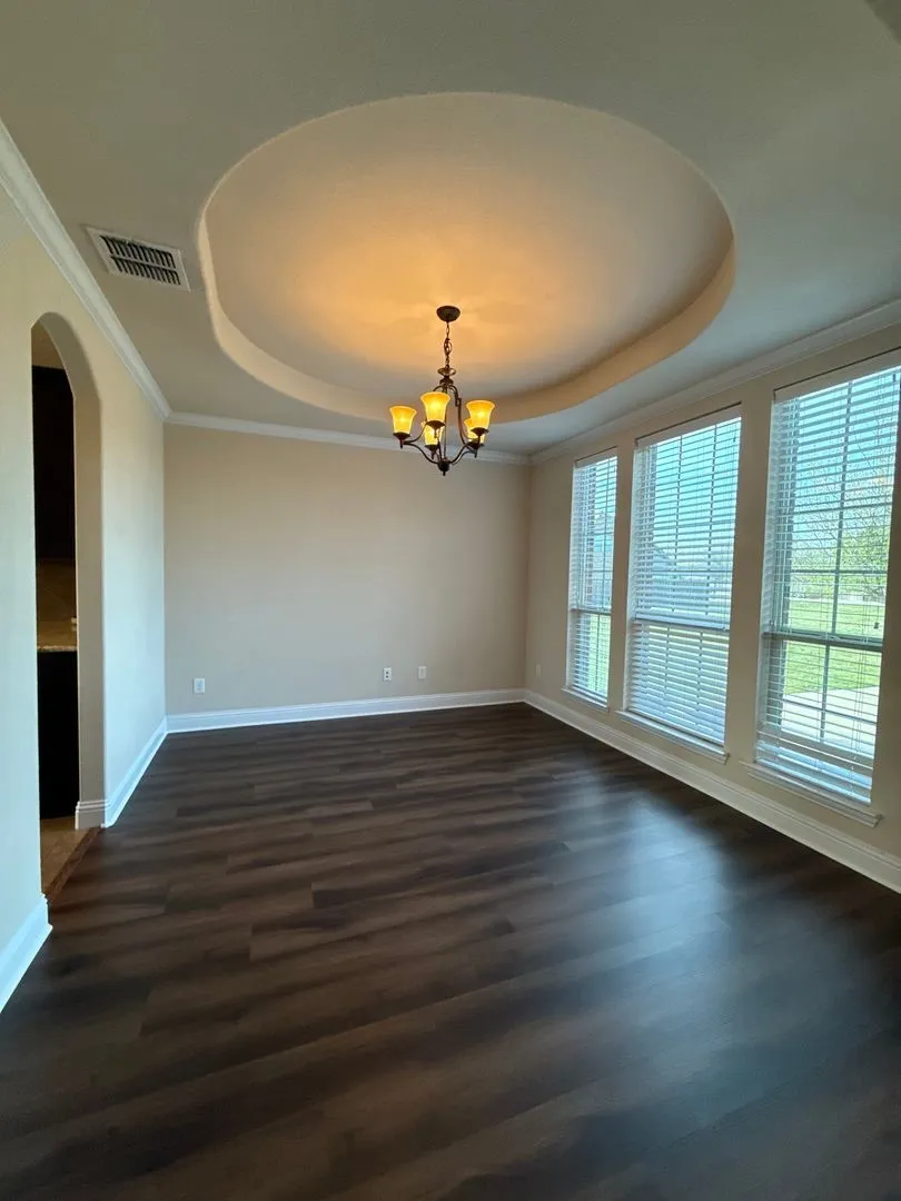 Single Family Residence For Rent in Parker County , 815 Blue Quail Drive, Weatherford, Texas 76087, 5 Bedroom, 4 Bathroom, 3 Garage spaces, 3,109 Sqft, built in 2014, mls#21409341, Real Estate Agent in Weatherford, Homes For Rent in Parker county, Homes For Rent in Weatherford, Realtor in Weatherford Texas, Real Estate Brokerage Independent Realty Texas, Luminita Cordes Realtor
