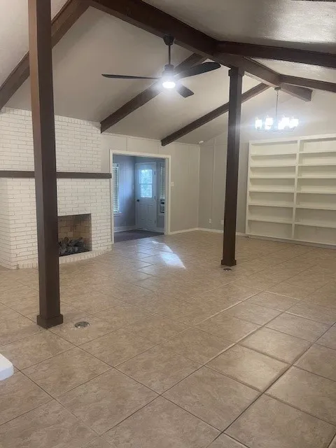 Single Family Residence For Rent in Hood County , 315 S Baker Street, Granbury, Texas 76048, 3 Bedroom, 2 Bathroom, 2 Garage spaces, 2,392 Sqft, built in 1978, mls#21410452, Real Estate Agent in Granbury, Homes For Rent in Hood county, Homes For Rent in Granbury, Realtor in Granbury Texas, Real Estate Brokerage Independent Realty Texas, Luminita Cordes Realtor